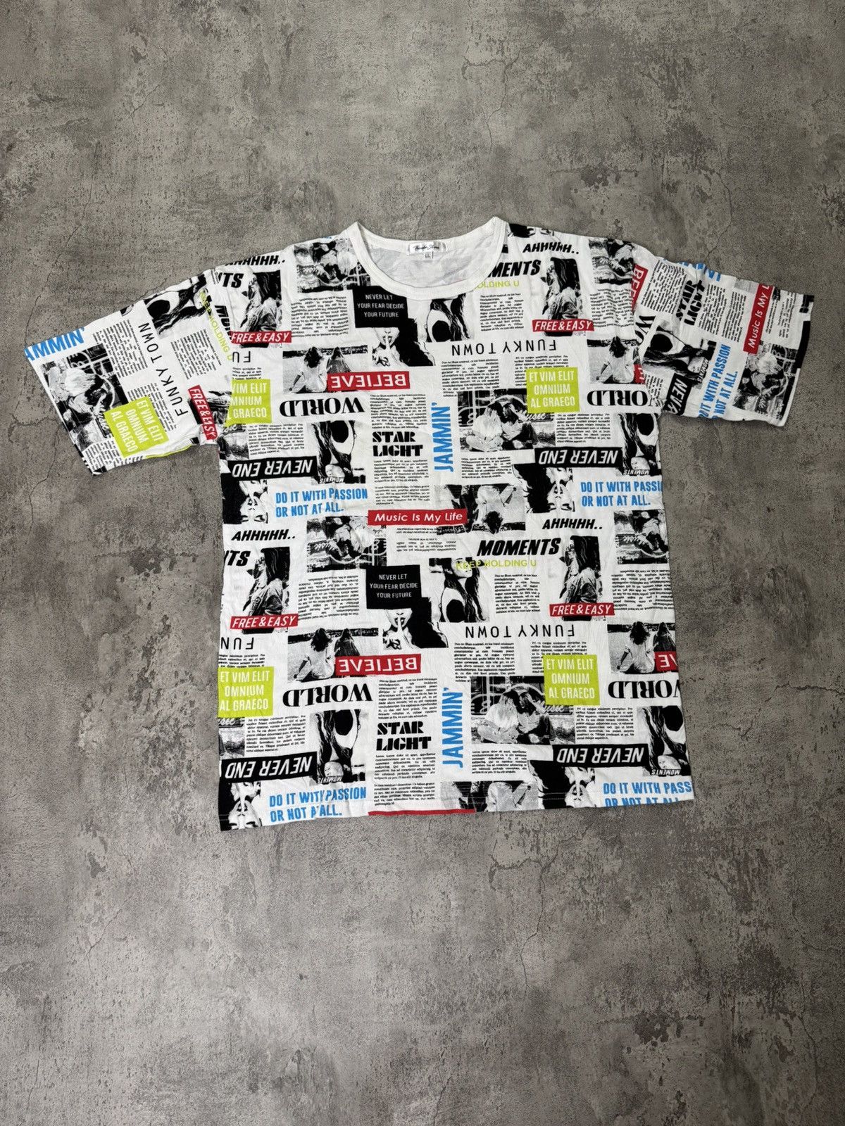 Japanese Brand THUNDER STORM NEWSPAPER HEADLINES GRAPHIC T-SHIRT Size US XL / EU 56 / 4 - 1 Thumbnail