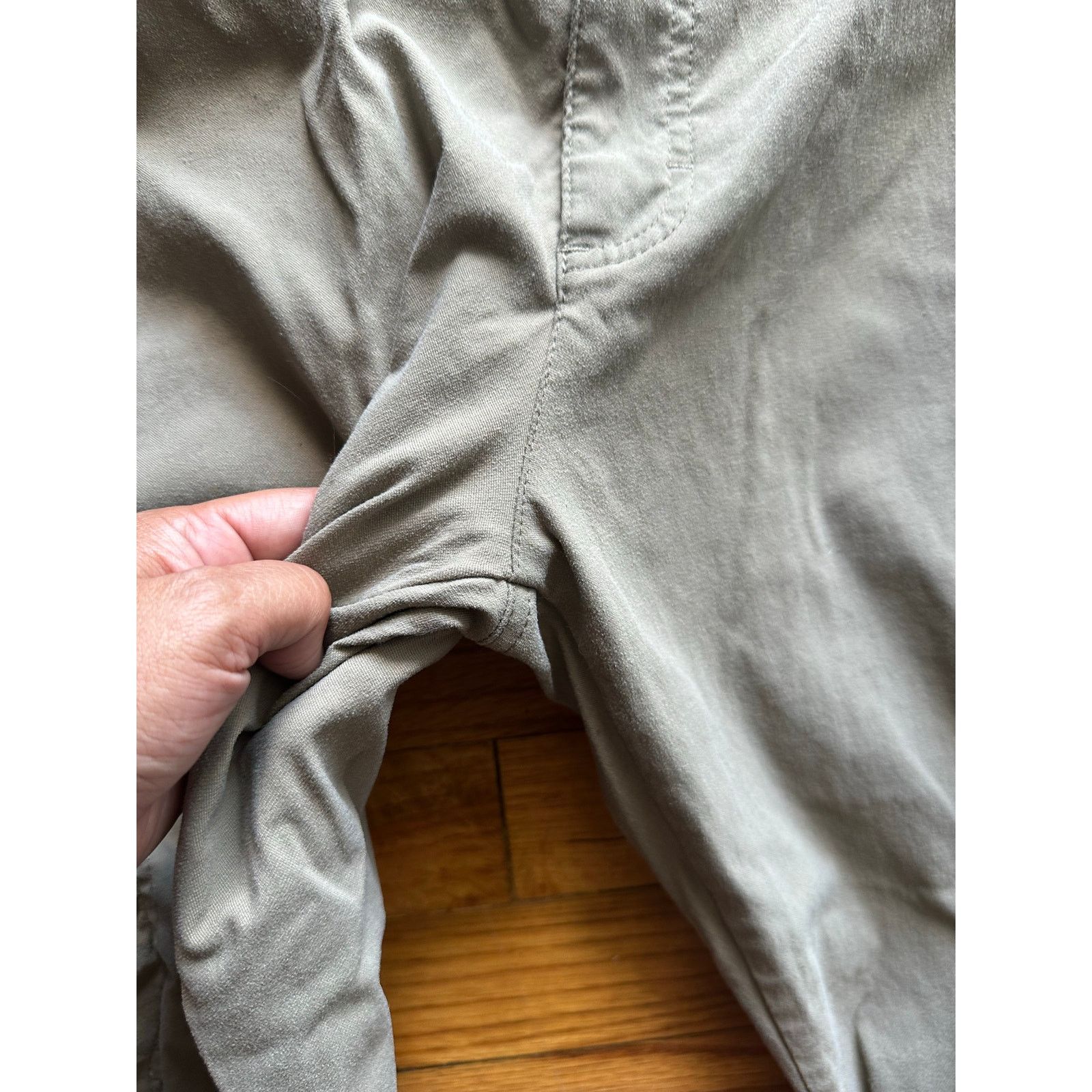 Wrangler Wrangler Khaki Cargo Pants – Size 40x30 Size US 40 / EU 56 - 4 Thumbnail