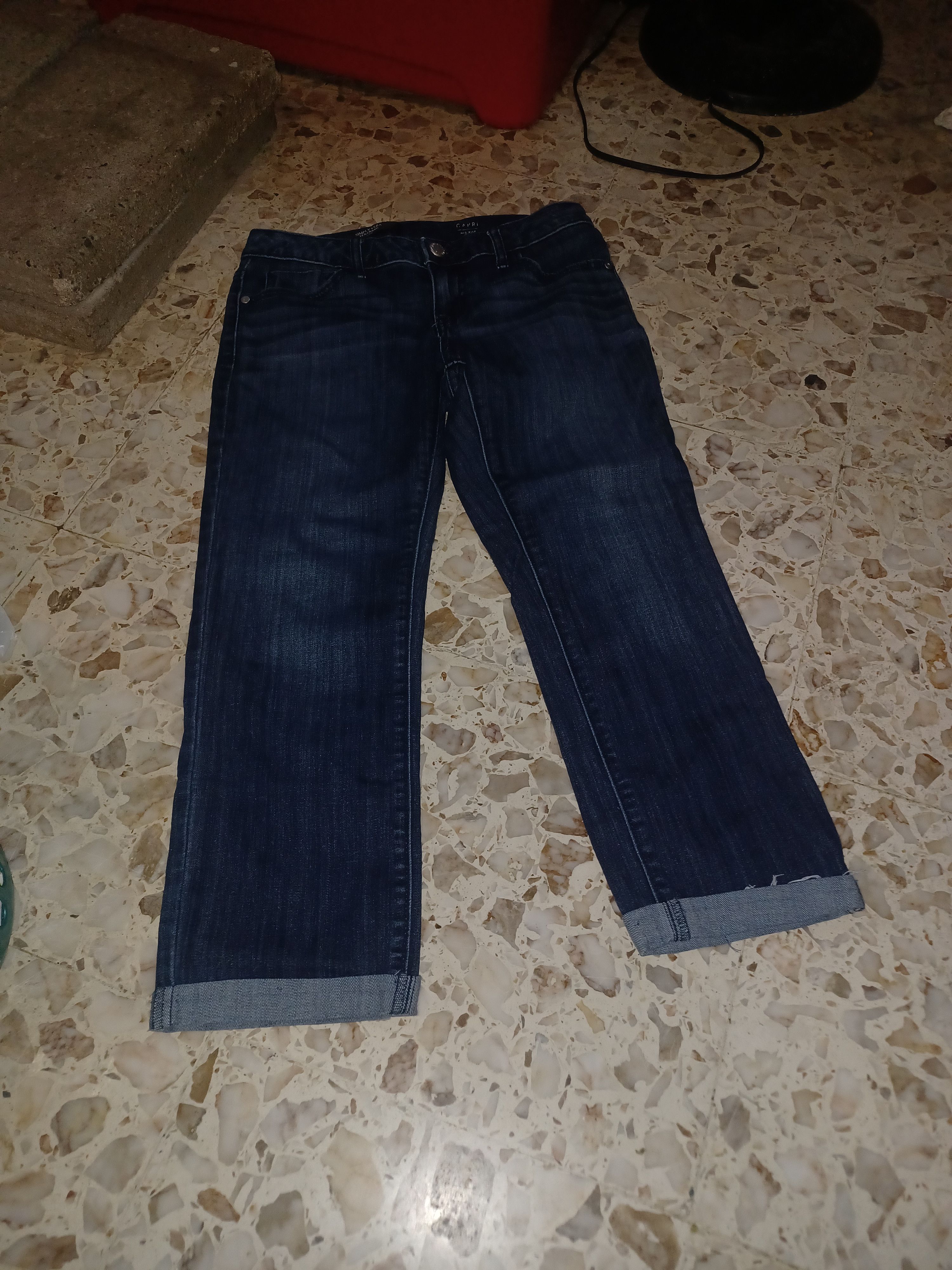 Vera Wang Simply Vera Women's Mid-Rise Capri Jeans SZ 0 Blue Size 25" / US 0 / IT 36 - 1 Thumbnail
