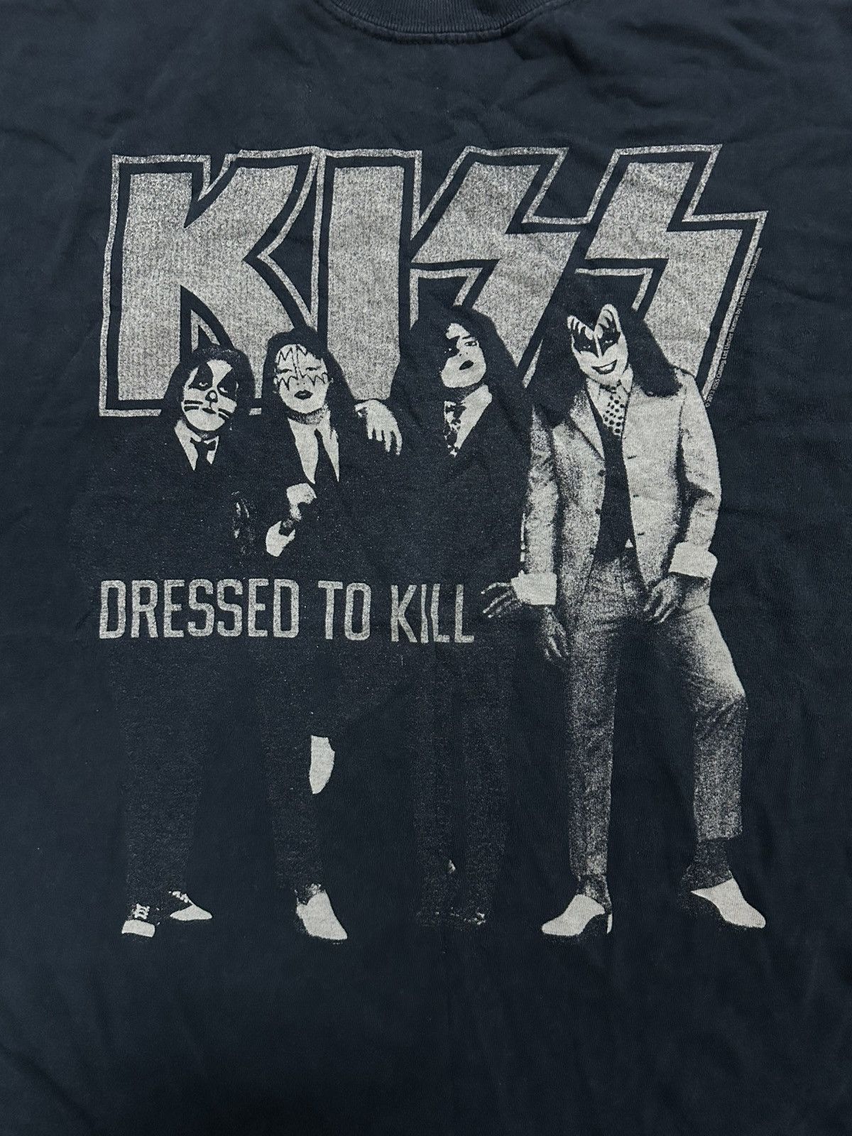 Band Tees × Vintage Rare And Beautiful Vintage Kiss Dressed To Kill Band Tee Size US XXL / EU 58 / 5 - 6 Thumbnail