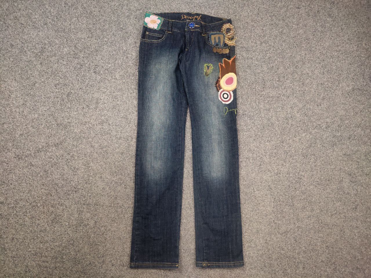 Hysteric Glamour Desigual Vintage Y2K Style Low-rise jeans embroidered logo Size 30" / US 8 / IT 44 - 4 Thumbnail