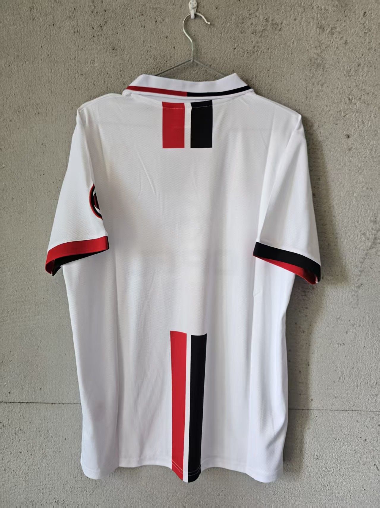 Other 1995 1997 ACM Away retro jersey White Size US XL / EU 56 / 4 - 4 Thumbnail