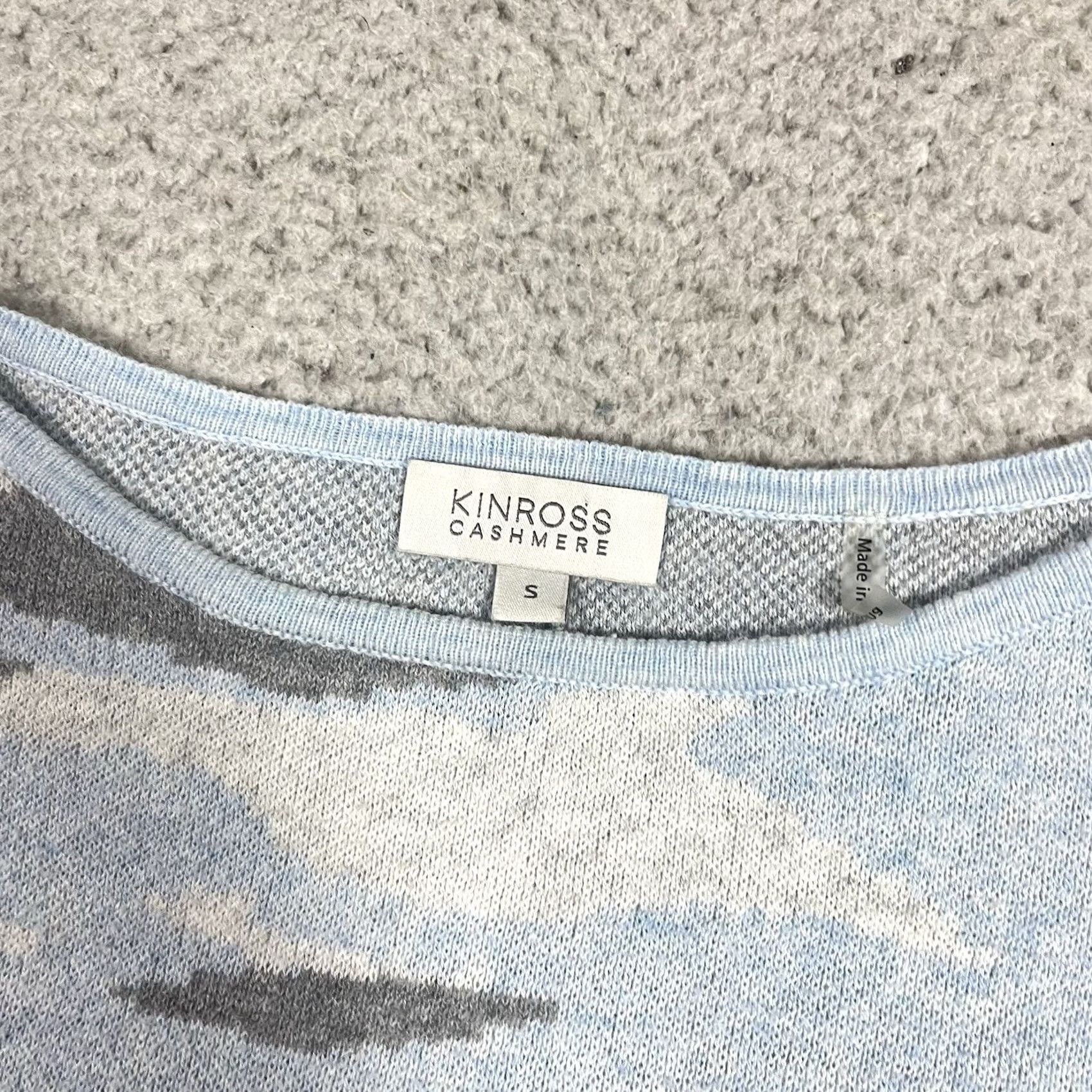 Vintage Kinross Cashmere Sweater Womens S Blue Camo Print Pullover Preppy Pullover Knit Geometric Blue Womens S Kinross Sweater Size S / US 4 / IT 40 - 3 Thumbnail