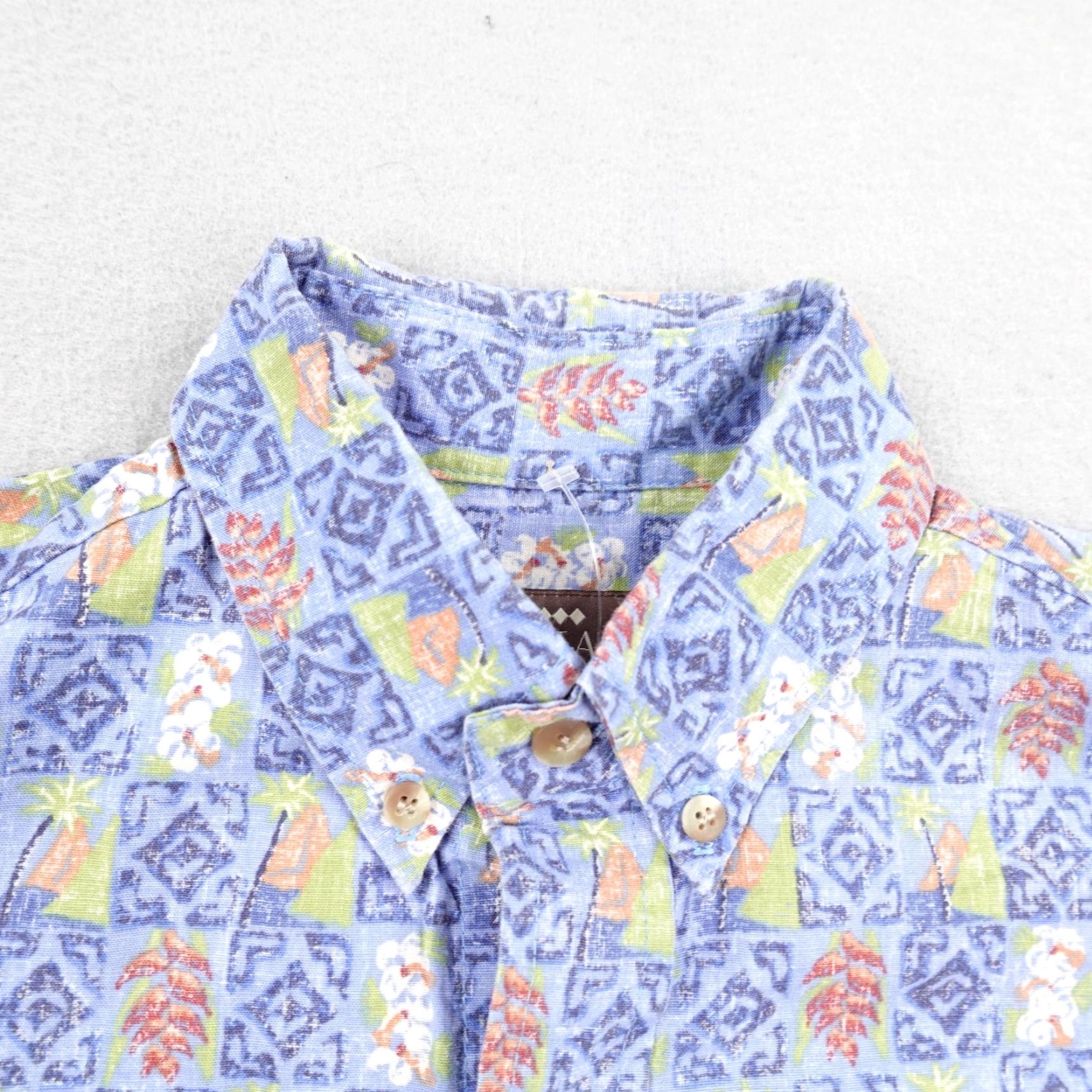 Vintage Kahala Shirt Mens Small Blue Hawaiian Aloha Button Up Camp Tribal Reverse Print Shirt Size US S / EU 44-46 / 1 - 2 Thumbnail