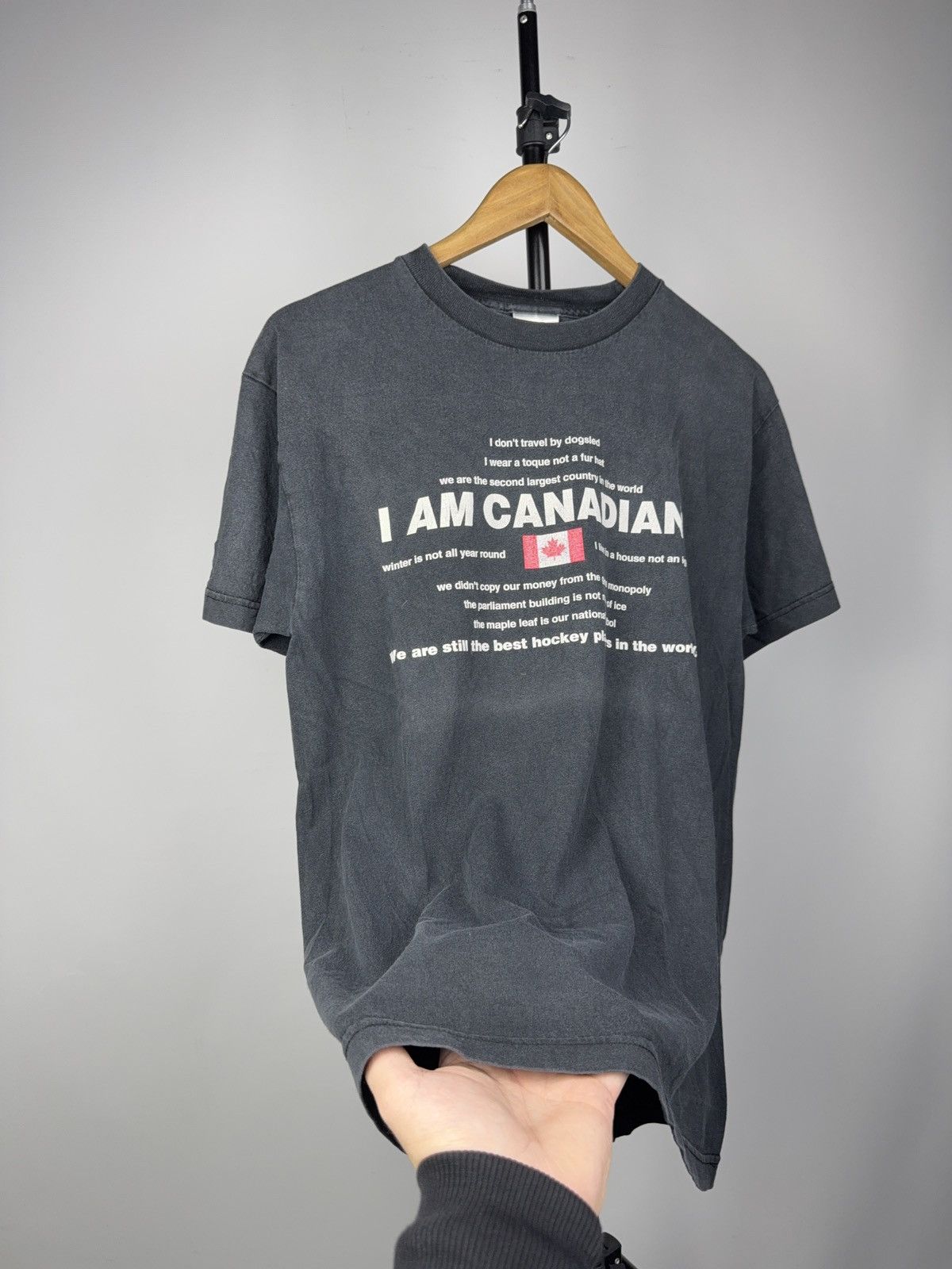 Vintage Faded 90s Funny “I Am Canadian” Vintage Humor Hockey T Shirt Size US M / EU 48-50 / 2 - 5 Thumbnail