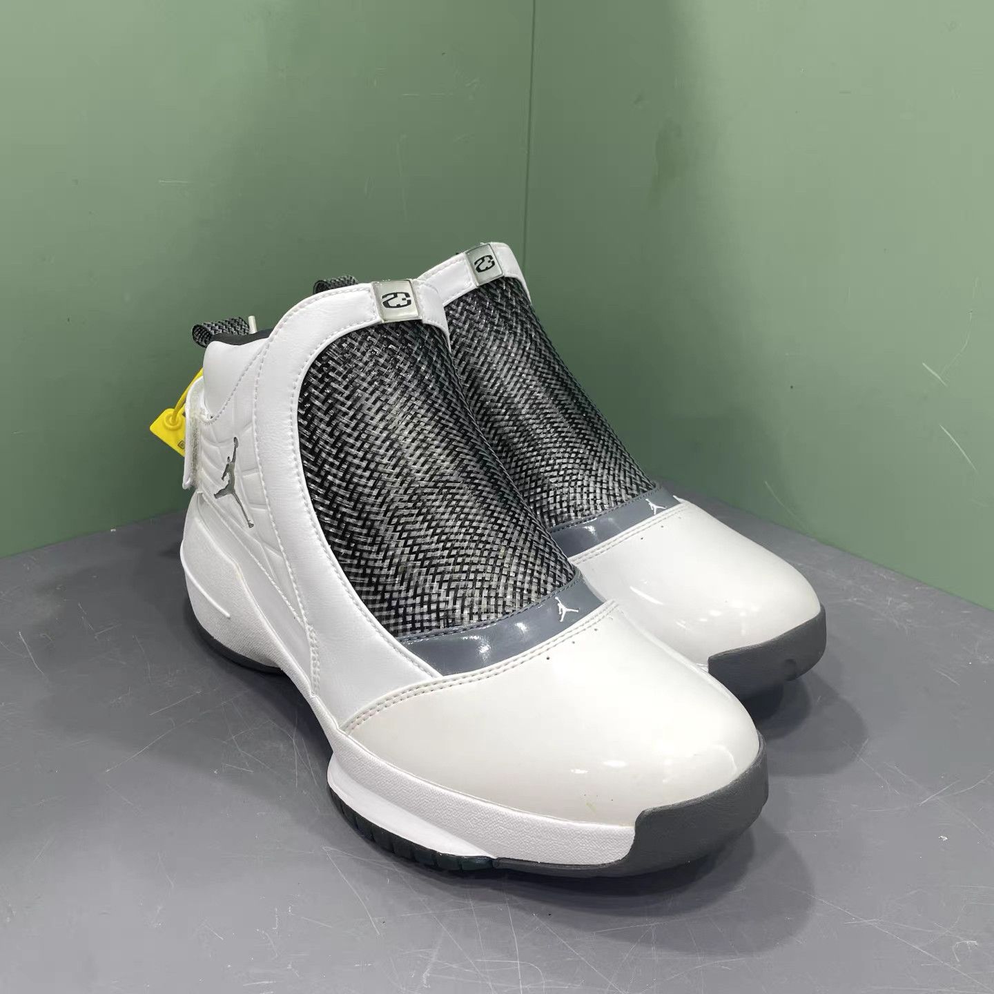 Jordan Brand Air Jordan 19 Melo White Grey K15 Size US 10 / EU 43 - 3 Thumbnail