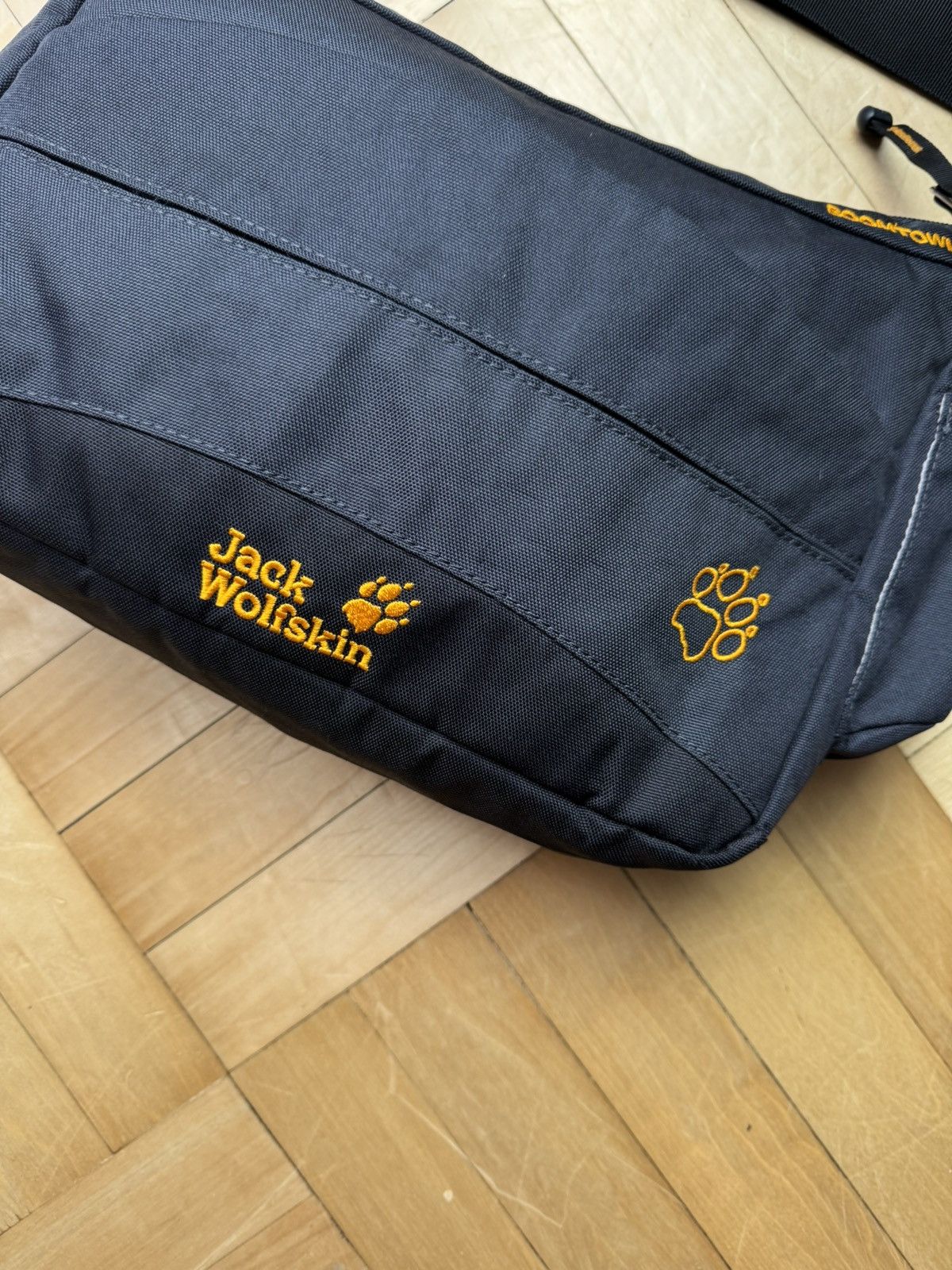 Jack Wolfskin Jack Wolfskin Crossbody Bag Hiking Casual 90s Y2K Size ONE SIZE - 2 Thumbnail