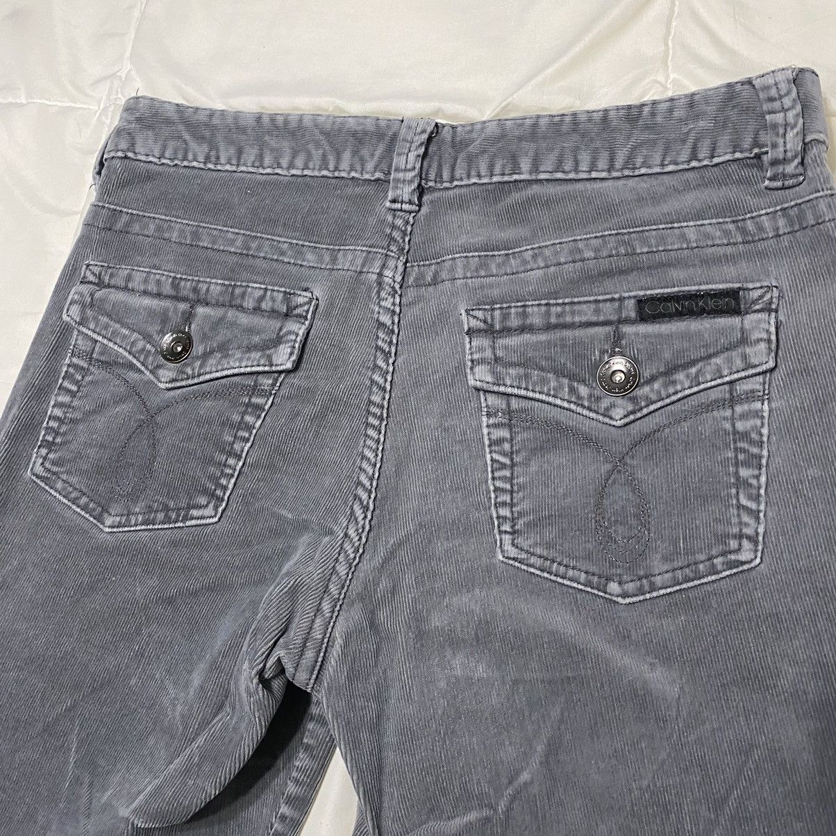 Calvin Klein × Vintage Vintage Calvin Klein Corduroy Pants Size US 31 - 10 Thumbnail