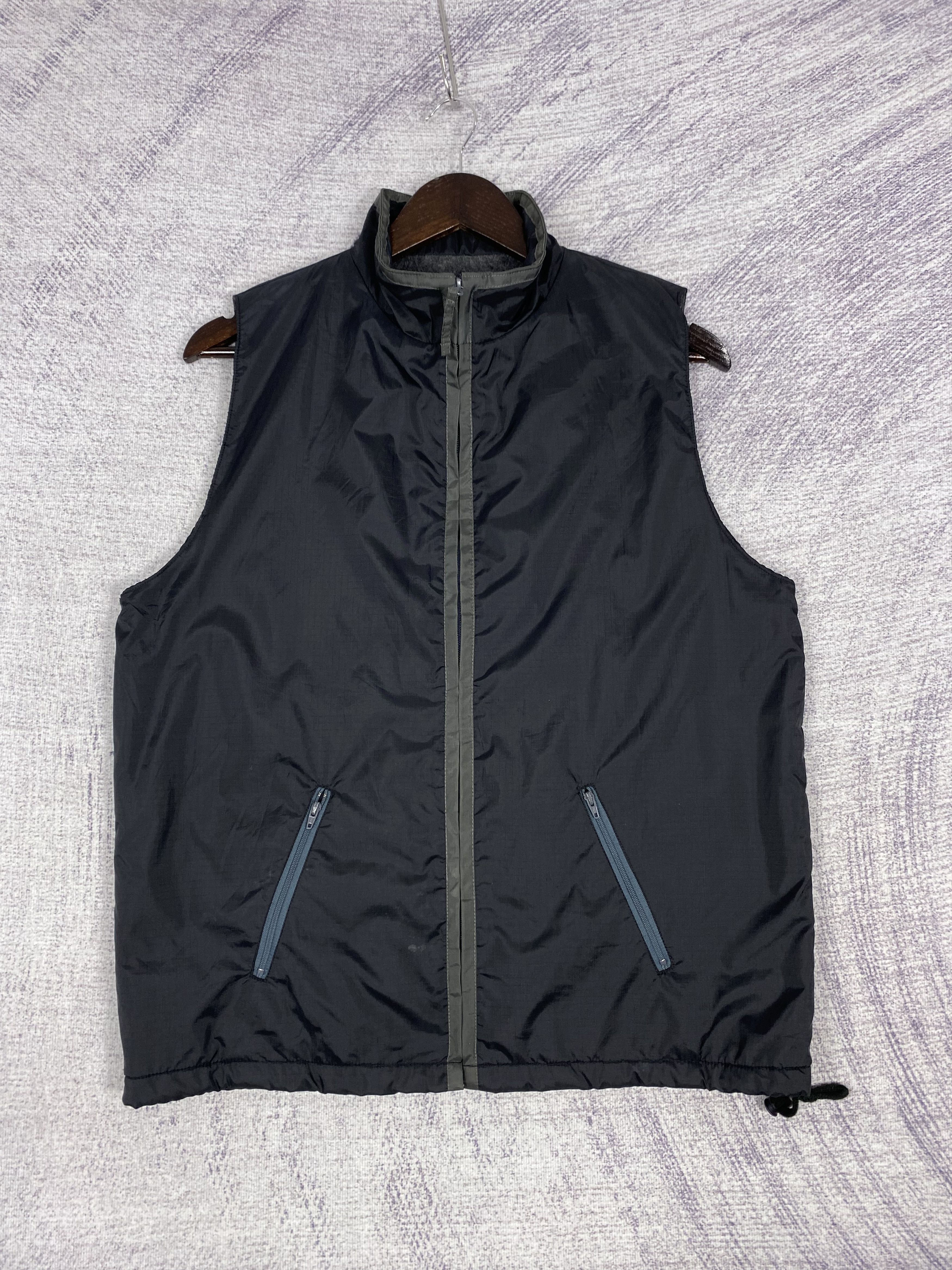 Japanese Brand Vintage Cambridge Univ Polo Club Nylon Zip Up Vest Size US L / EU 52-54 / 3 - 1 Thumbnail