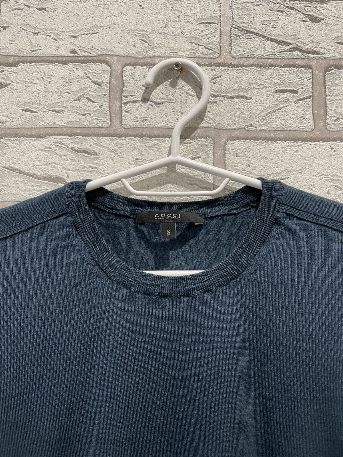 Gucci × Vintage Gucci Vintage Wool knited Sweater Small logo Made in Italy Size S / US 4 / IT 40 - 3 Thumbnail