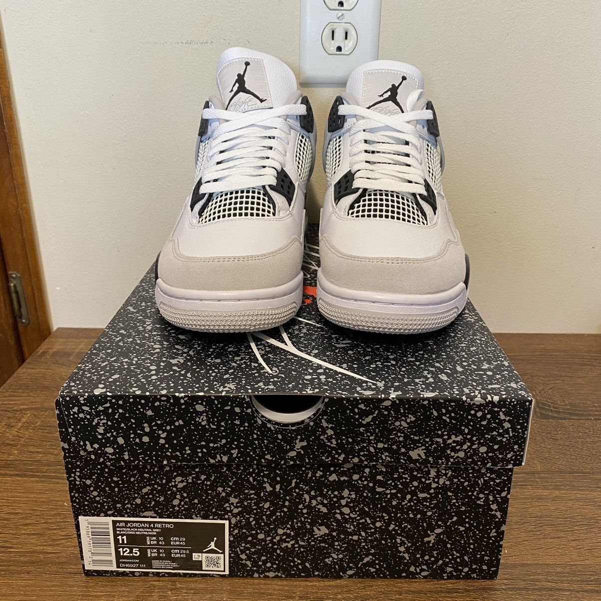 Jordan Brand Nike Air Jordan 4 Retro Military Black DH6927-111 Sz 11 NEW Size US 11 / EU 44 - 2 Thumbnail