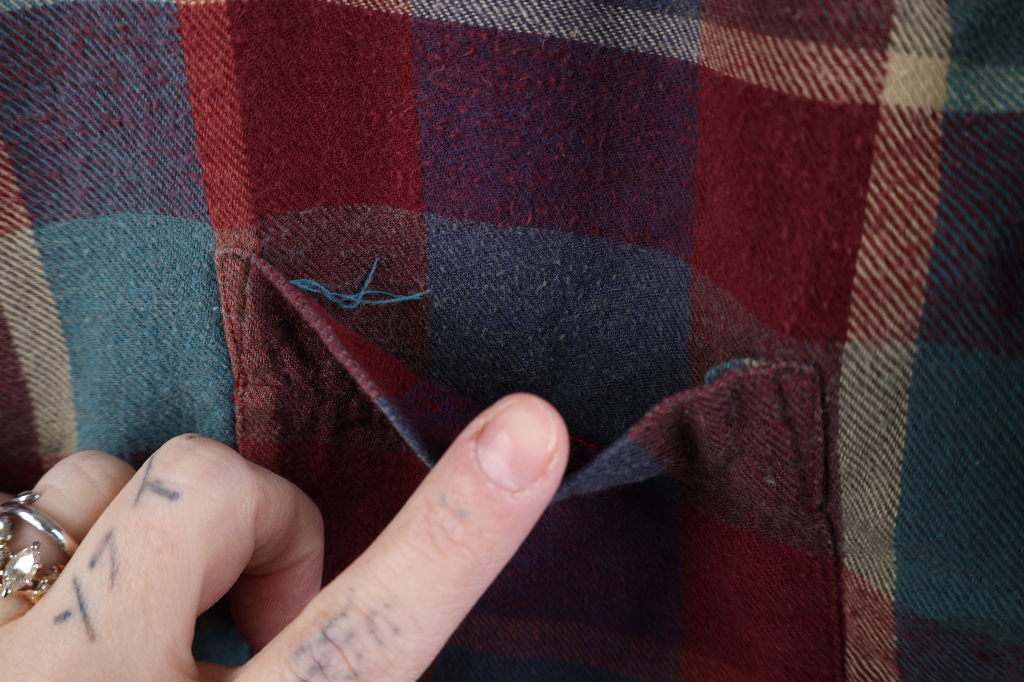 Vintage Vintage 70s Streetwear Yarn Dye Flannel Button Down Shirt Size US L / EU 52-54 / 3 - 5 Thumbnail
