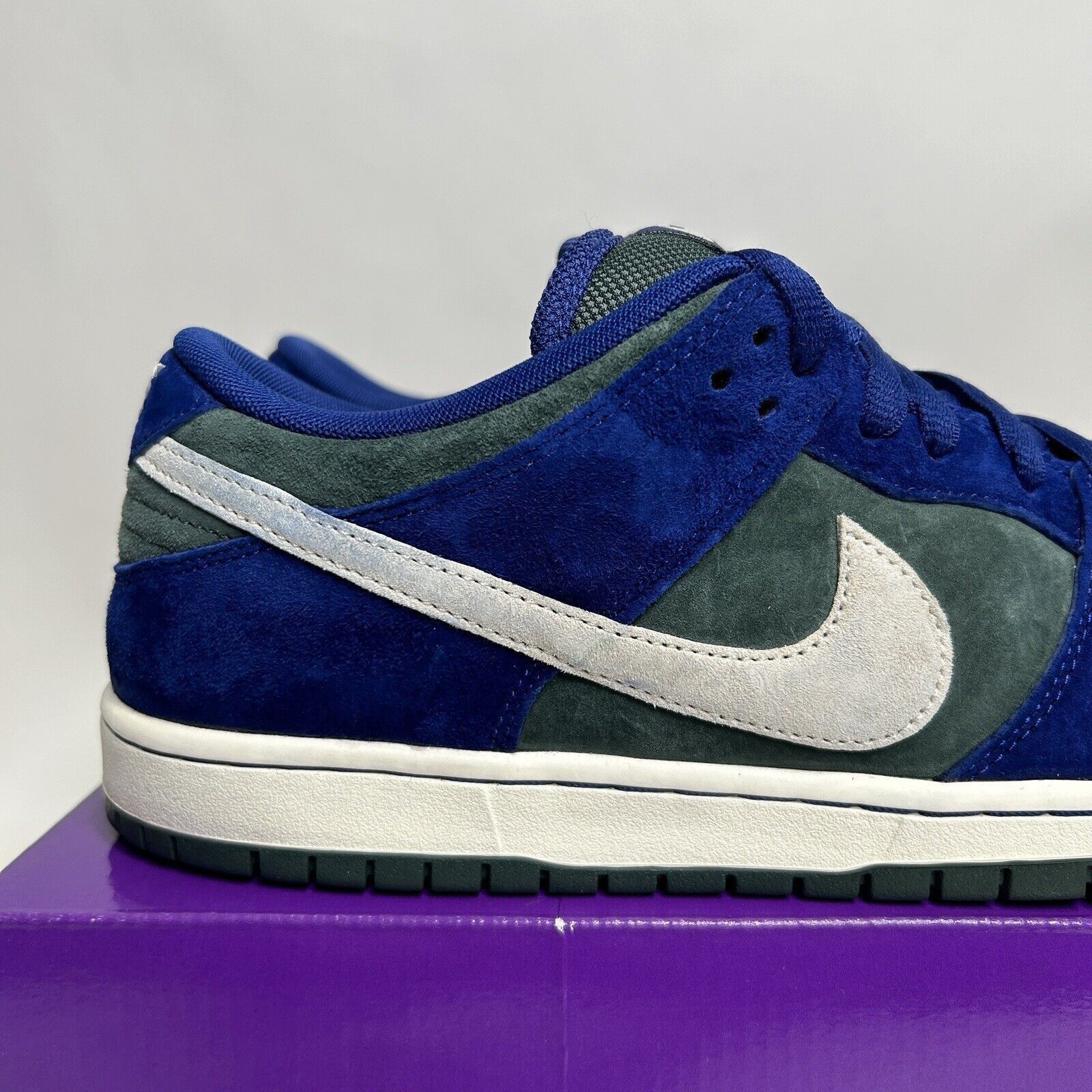 Nike Nike SB Dunk Low “Deep Royal Vintage Green” 2024 Size US 11.5 / EU 44-45 - 9 Thumbnail