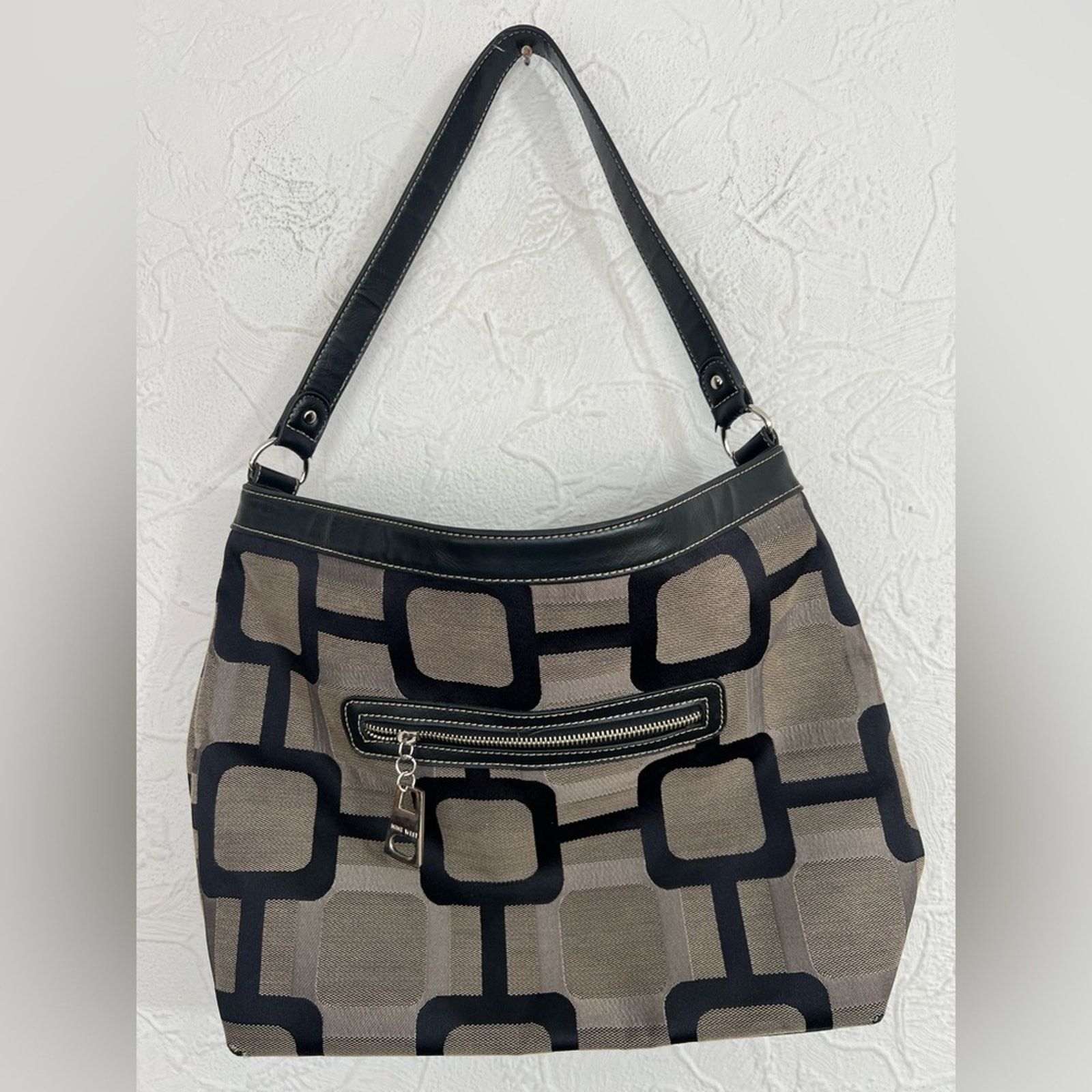 Nine West Y2K Nine West Shoulder Bag Purse Mod Geometric Black Taupe Size ONE SIZE - 1 Thumbnail