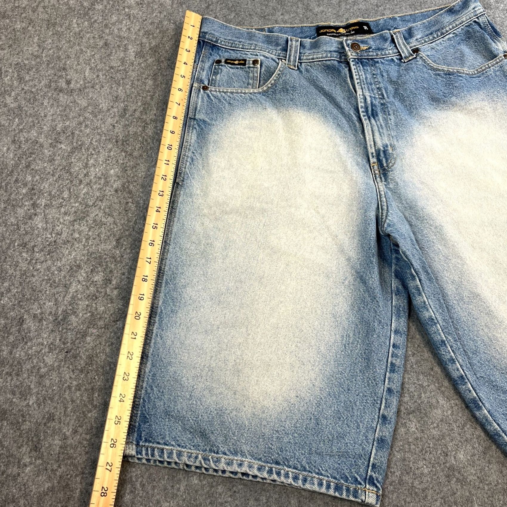 Jordan Craig VINTAGE Jordan Craig Mens Denim Shorts Jorts Y2K Baggy 38 Blue VTG Streetwear Hiphop Casual Cargo Jeans 5-Pocket Mens Regular Navy Blue 90s Size US 38 / EU 54 - 3 Thumbnail