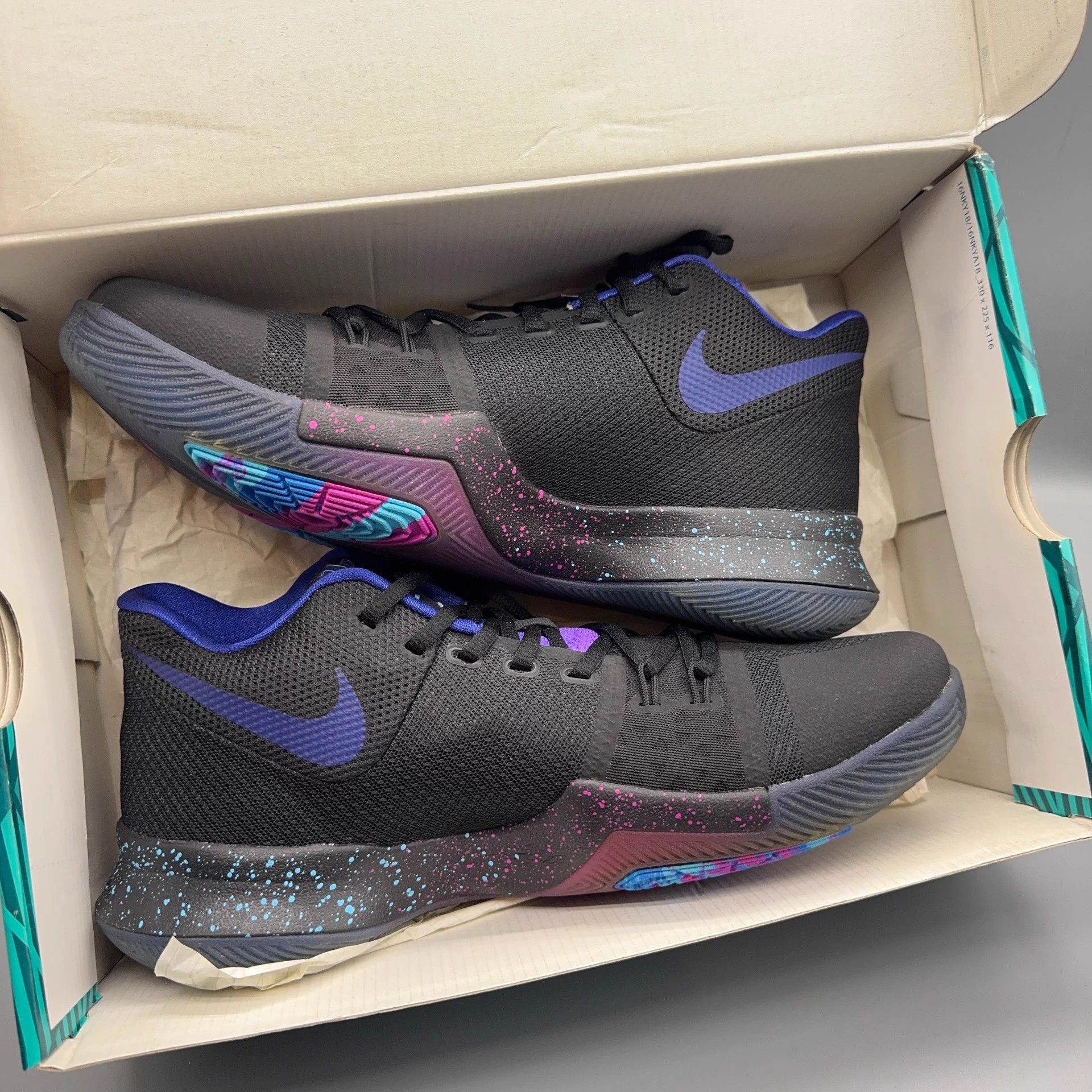 Nike Nike Kyrie 3 'Broken Hook' Black Size 43 Size US 10 / EU 43 - 5 Thumbnail