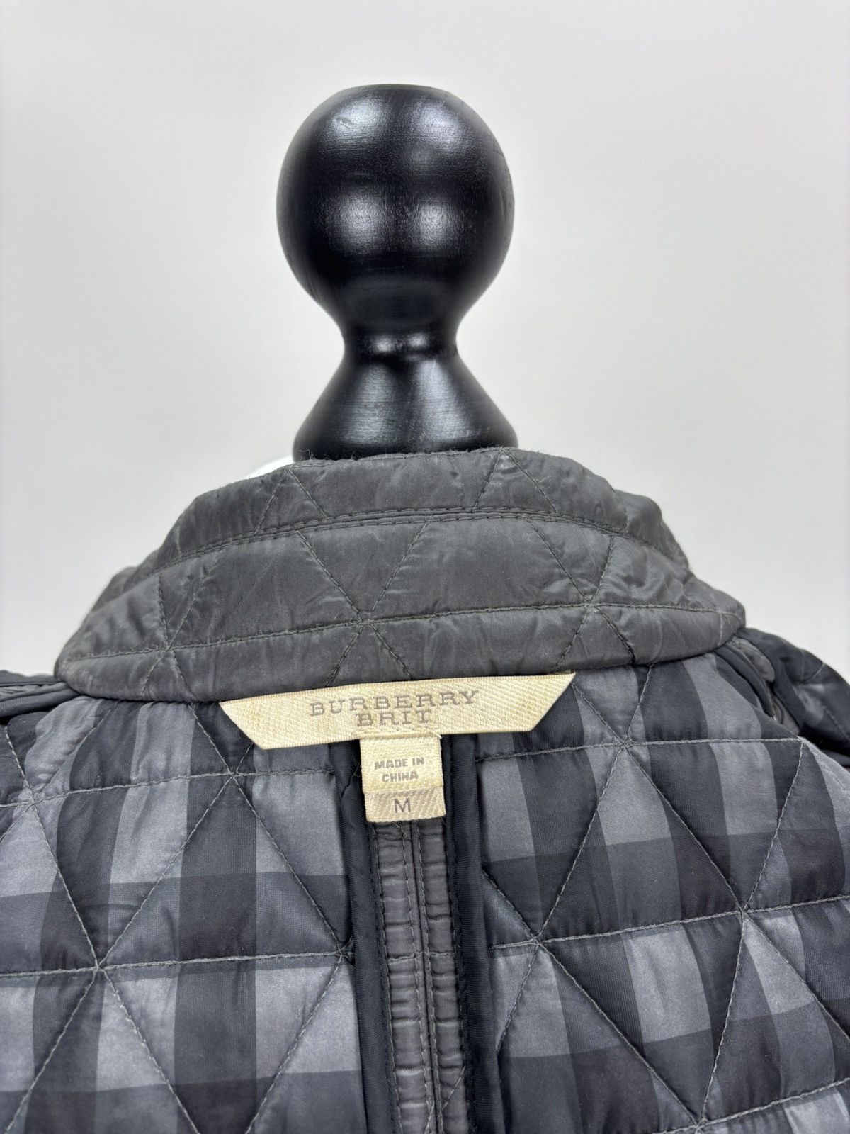 Burberry Womens quilted jacket Burberry Brit Size M Color Gray Size M / US 6-8 / IT 42-44 - 16 Thumbnail