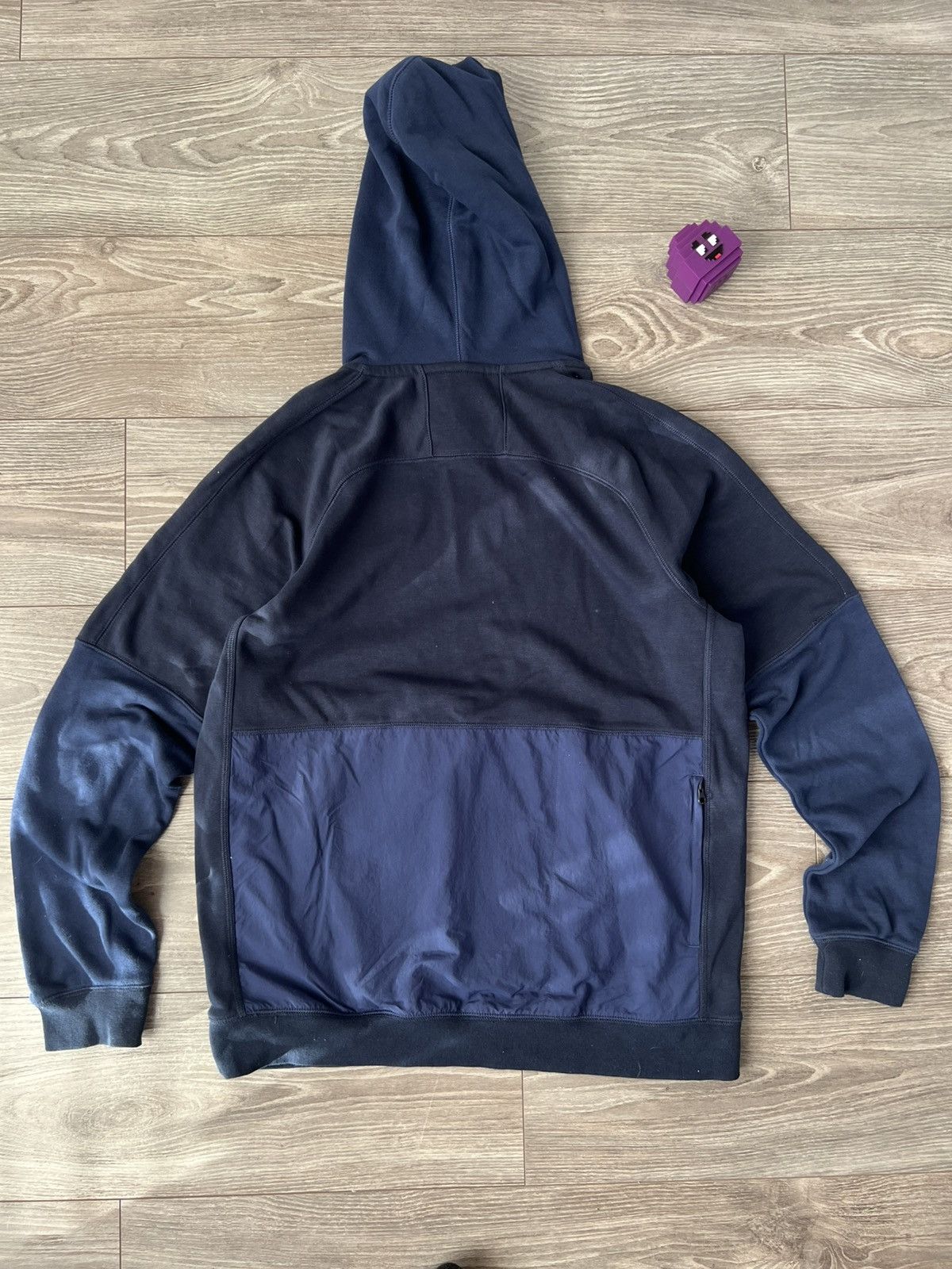 Nike Nike FCB Barca Secret Nylon Zip Pocket New SS Hoodie Size US L / EU 52-54 / 3 - 13 Thumbnail
