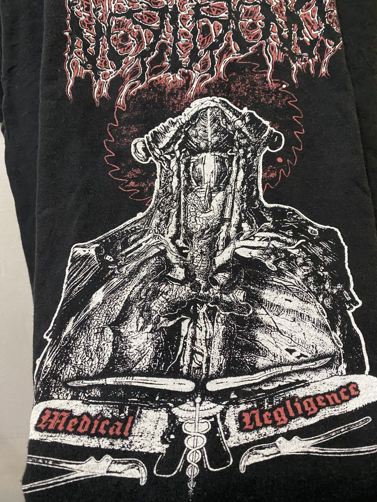 The Unbranded Brand Medical Negligence Tshirt Short Sleeve Crewneck Size US L / EU 52-54 / 3 - 3 Thumbnail
