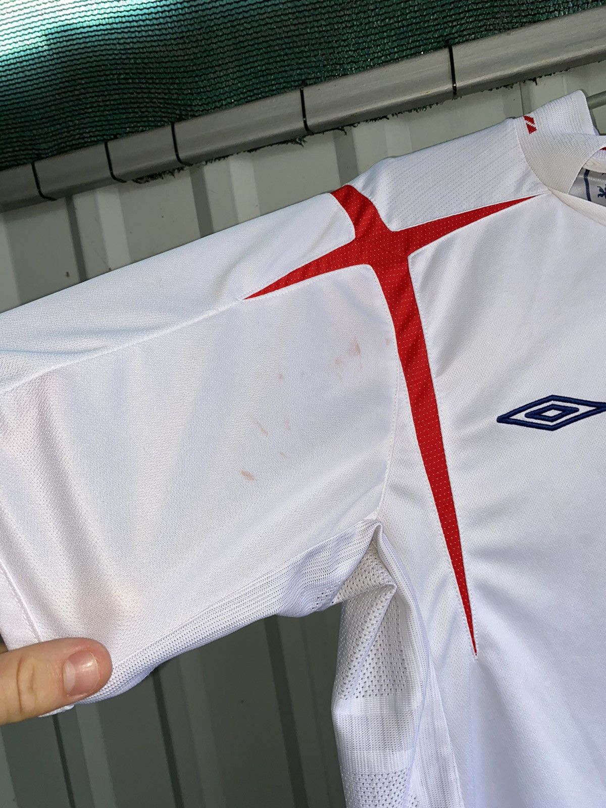 Umbro Jersey England 2005-2007 home, number 19 LENNON Size US L / EU 52-54 / 3 - 4 Thumbnail