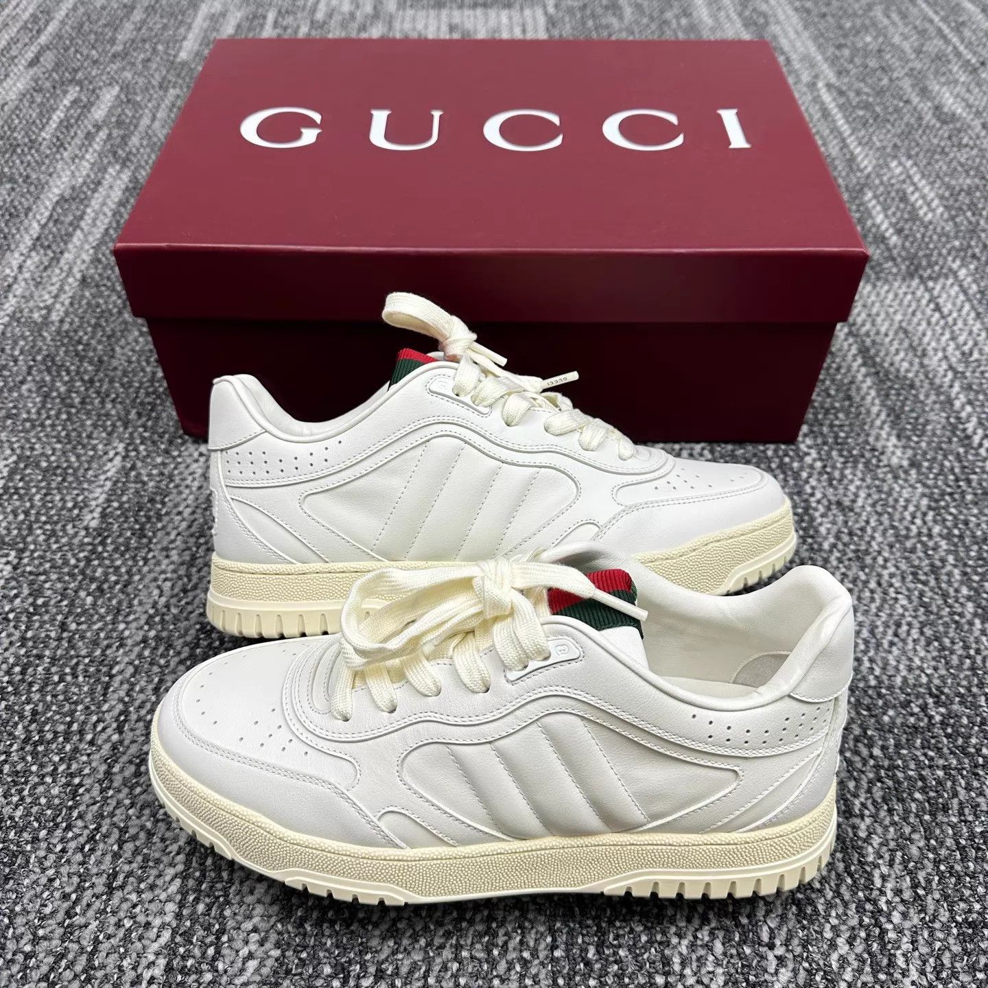 Gucci Gucci Re-Web Grain Leather Low-Top Sneaker 40.5 Size US 6.5 / EU 39-40 - 4 Thumbnail