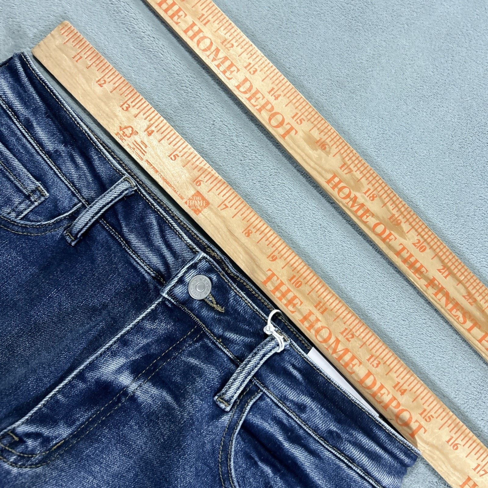Levi's Beyond Baggy Jeans Womens 9/28 31x32 Hamilton Wide leg Loose Size 31" - 12 Thumbnail
