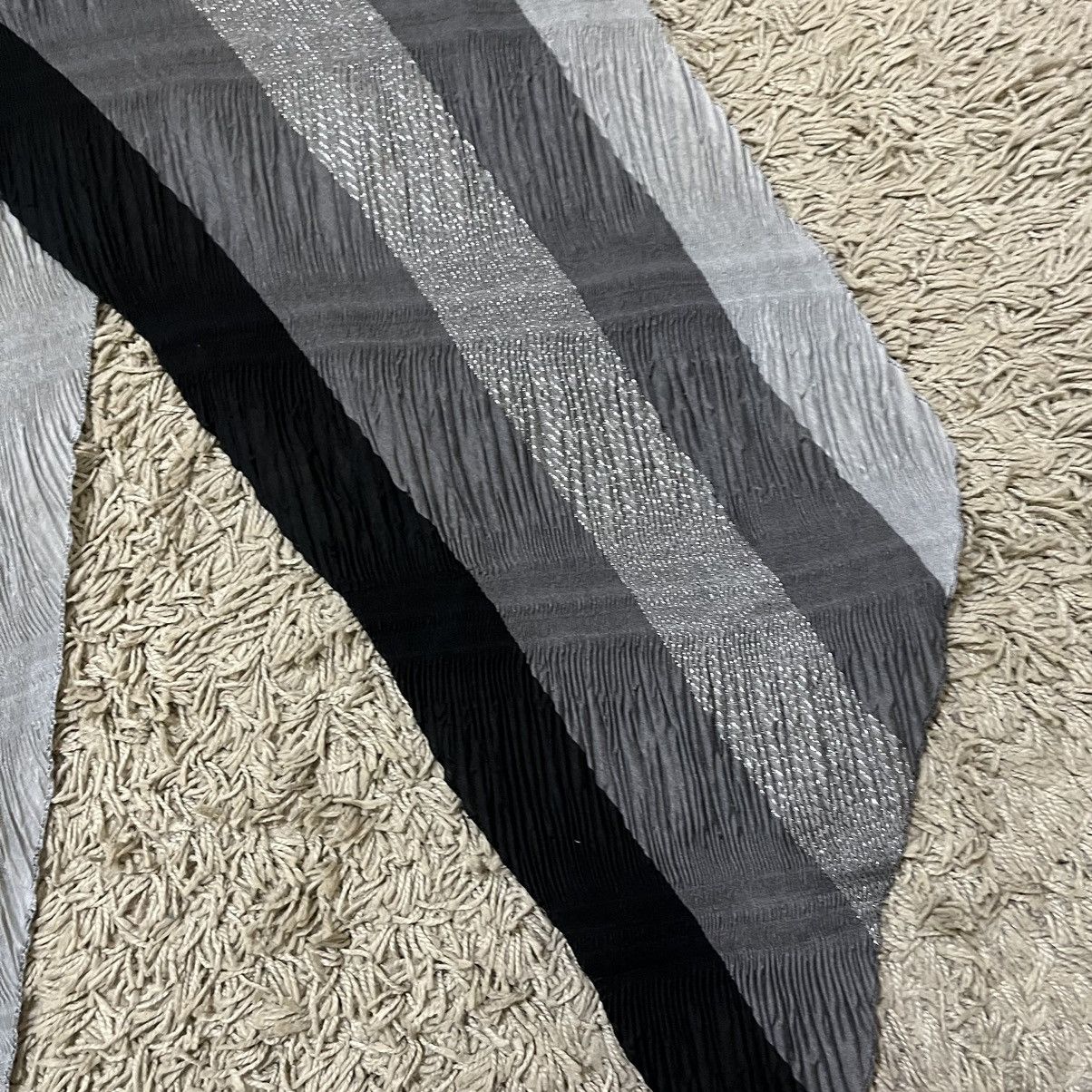 Tornado Mart Rare Tornado Mart Japan Pleated Scarf Size ONE SIZE - 4 Thumbnail