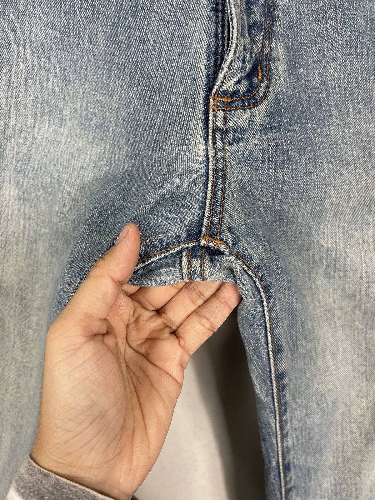 Wrangler Wrangler Faded Blue Ripped Denim Size US 26 / EU 42 - 9 Thumbnail