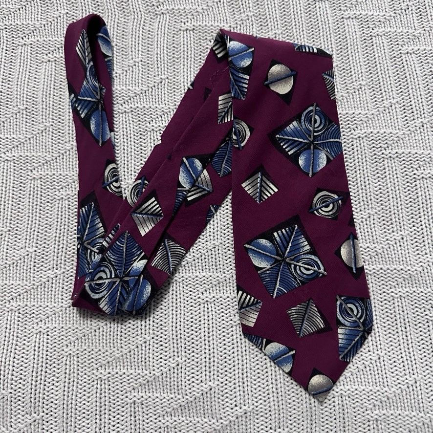 Dior Vintage 80s Dior maroon abstract print silk tie Size ONE SIZE - 1 Thumbnail