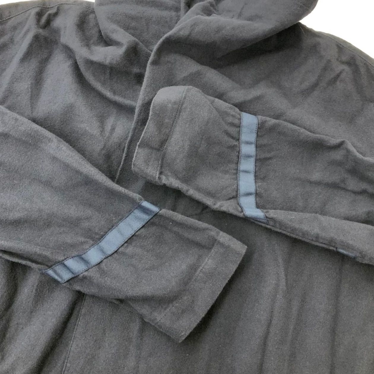 Issey Miyake ISSEY MIYAKE Men Deformed Shirt Size 3 Navy Cotton good condition Casual Size US S / EU 44-46 / 1 - 7 Thumbnail