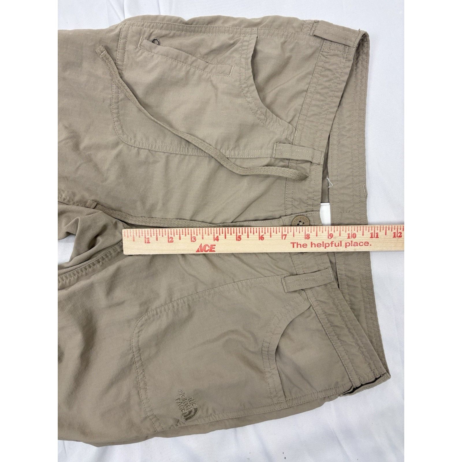 The North Face The North Face Women Tan Khaki Hiking Nylon Pants Cuff Sz 8 Size 30" / US 8 / IT 44 - 8 Thumbnail
