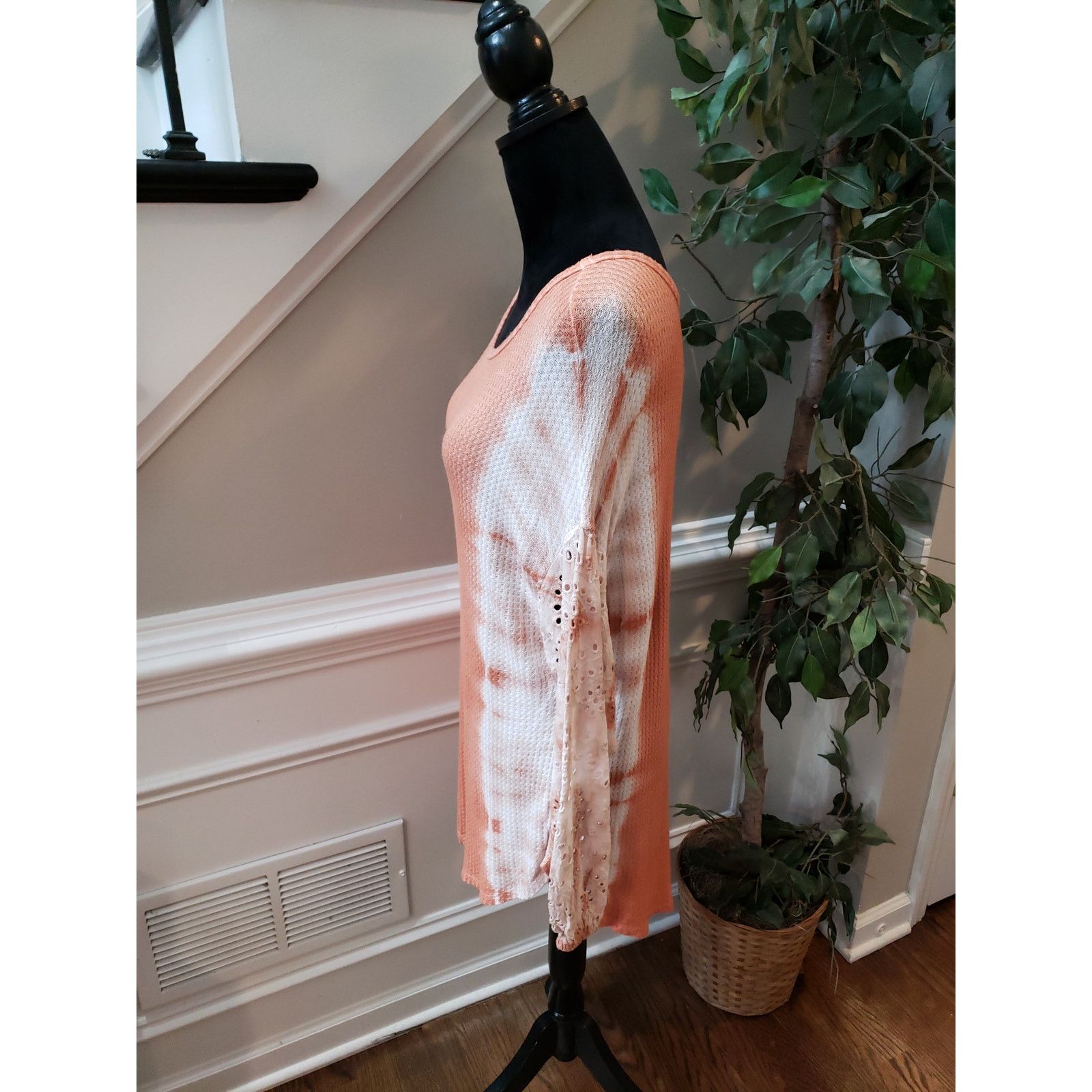 The Unbranded Brand Chrysanthemum Top Women Small Peach Waffle Knit Eyelet Size S / US 4 / IT 40 - 7 Thumbnail
