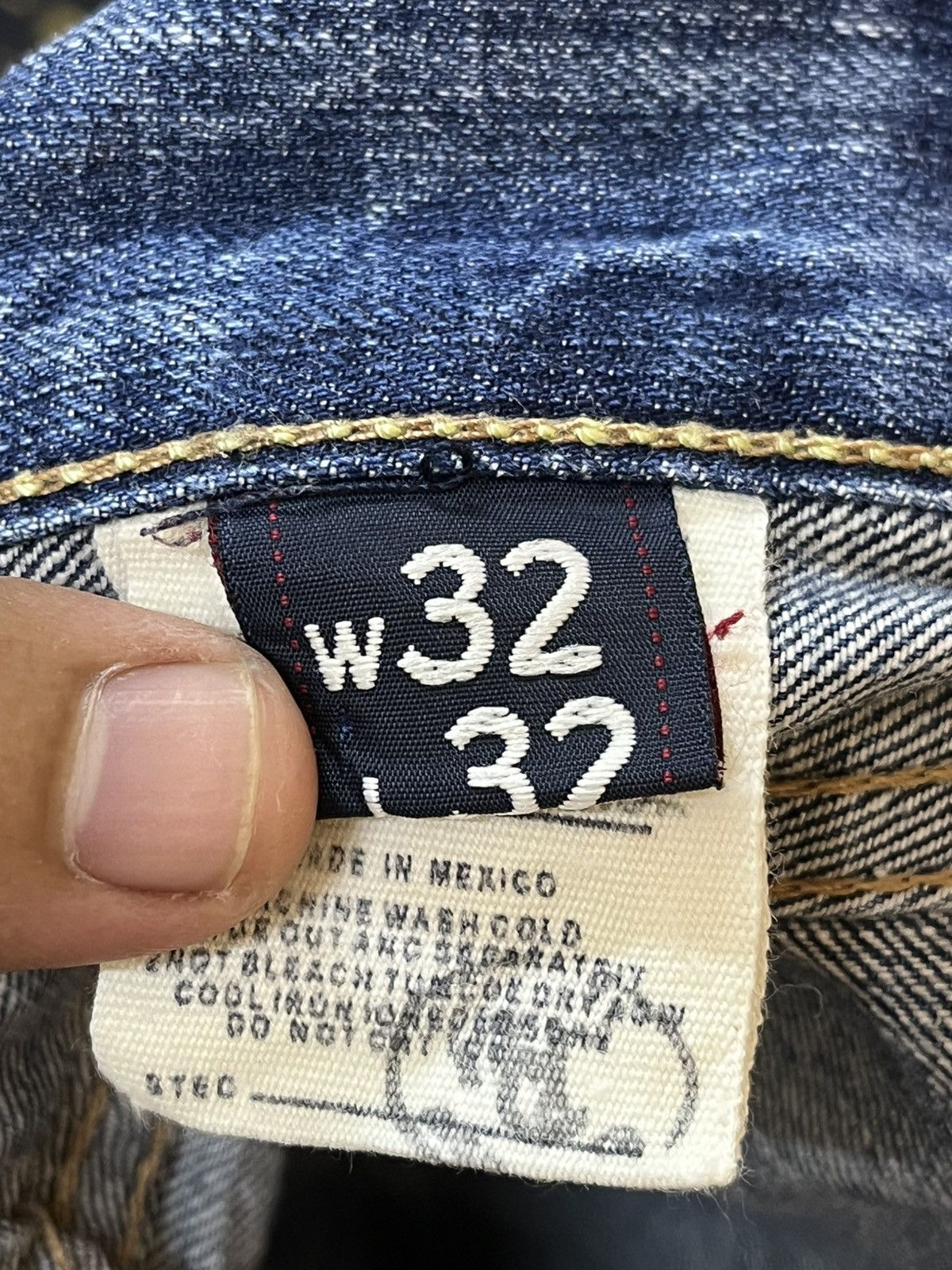 Abercrombie & Fitch × Beauty Beast Vintage Abercrombie&Fitch Ripped Distressed Denim Size US 33 - 12 Thumbnail