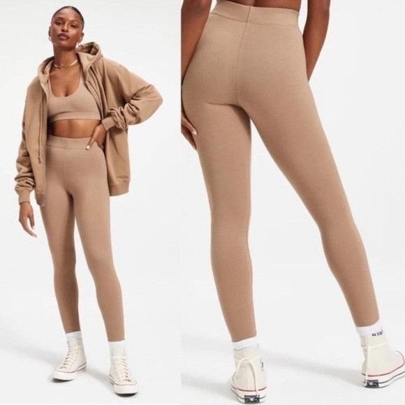 Good American Good American Tan Joggers Sz 4 Size 24" / US 00 / IT 34 - 1 Thumbnail