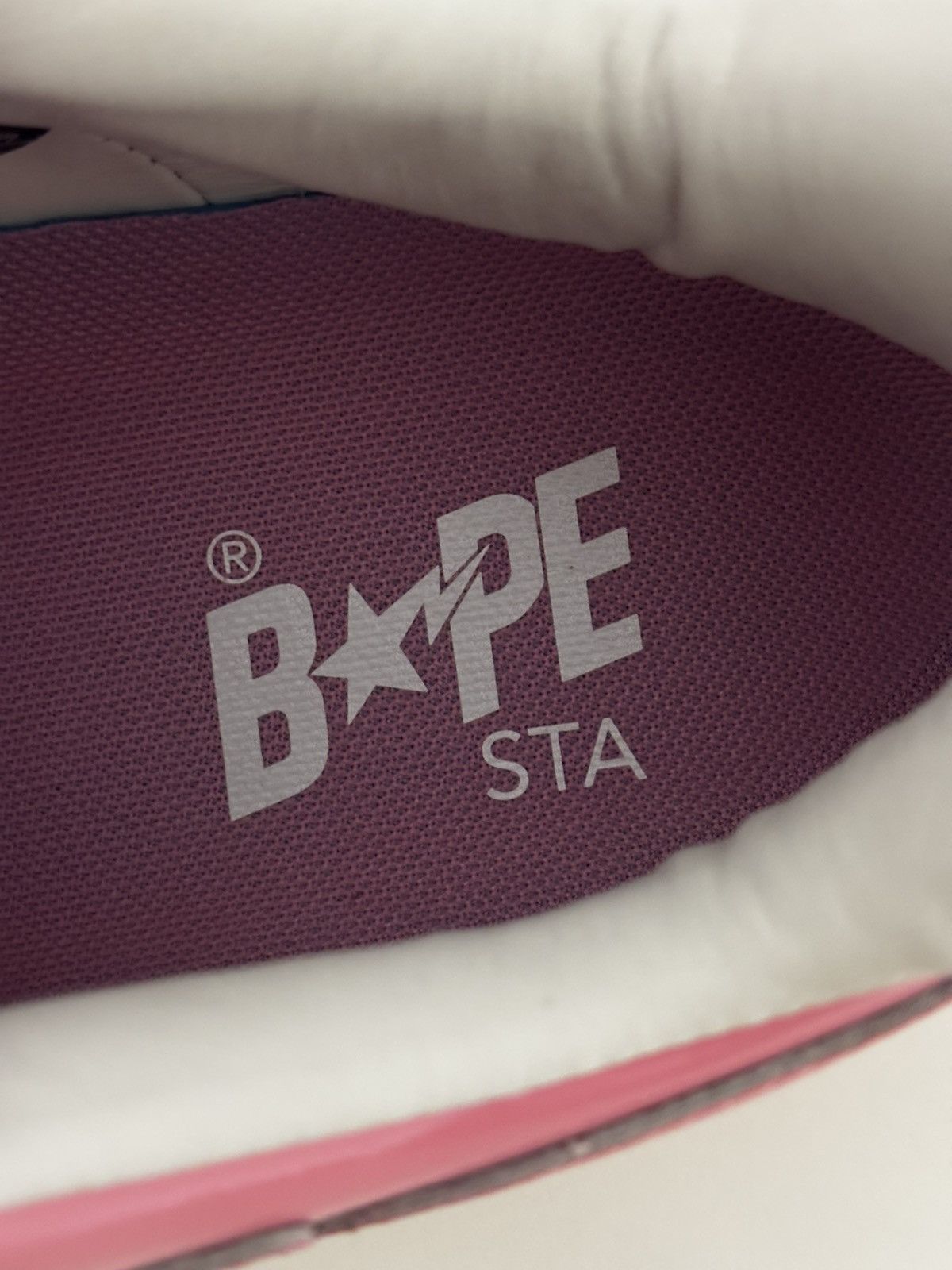 Bape Authentic ape bape bape sta #5 pink 10 new bapesta Size US 10 / EU 43 - 6 Thumbnail