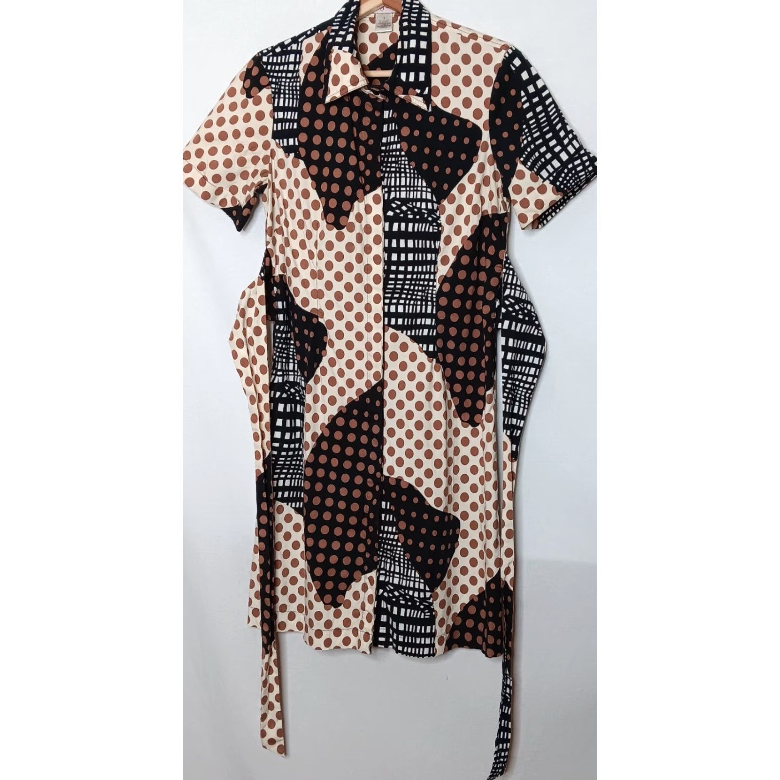 Vintage VINTAGE Becky & Max Shirt Dress Knee Length Short Sleeve Polka Dot Abstract Stretch Cream Black White Cotton Spandex 6 Womens Mens? Size M / US 6-8 / IT 42-44 - 5 Thumbnail