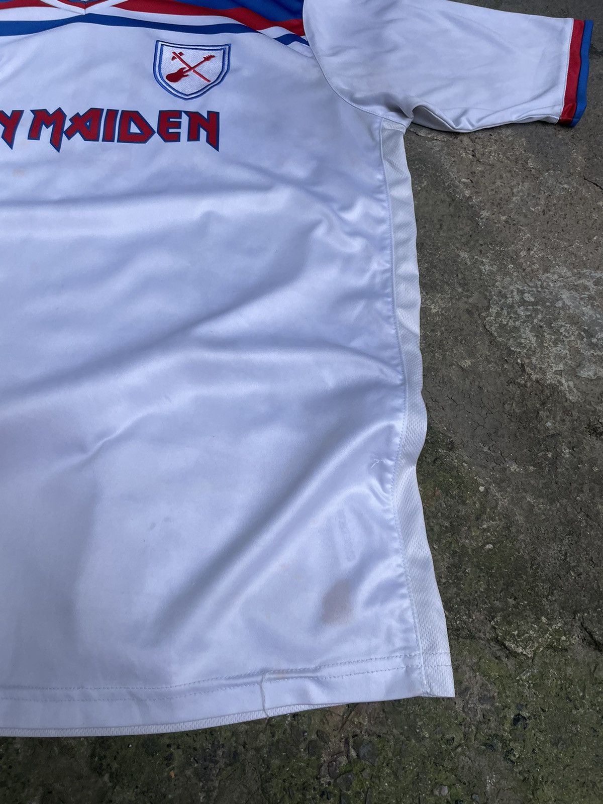 Iron Maiden Vintage Iron Maiden #11 Jersey T-Shirt RARE Size US XL / EU 56 / 4 - 6 Thumbnail