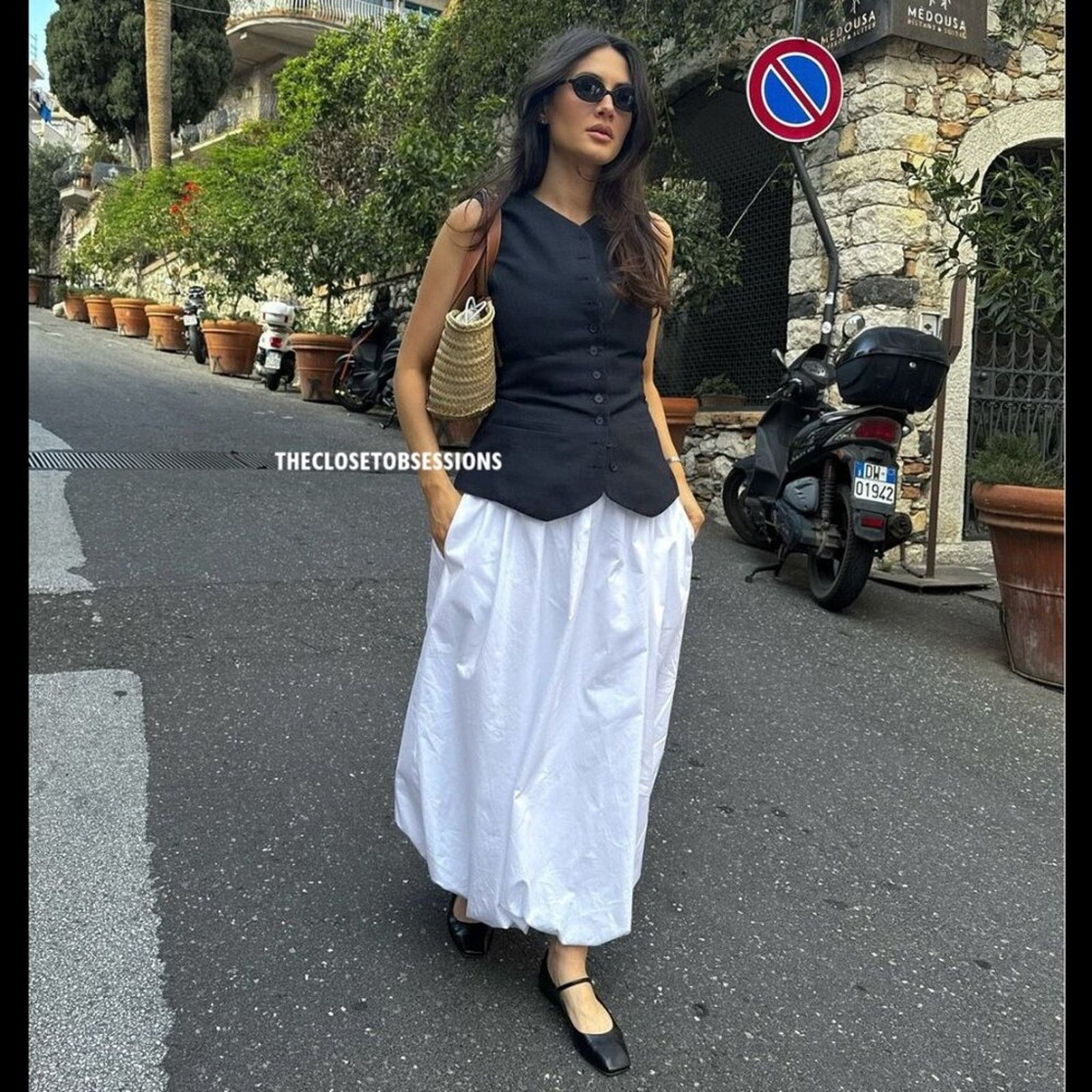 Zara ZARA BLOGGER FAVE!!! Balloon Hem Midi Skirt (L) Size 30" / US 8 / IT 44 - 5 Thumbnail