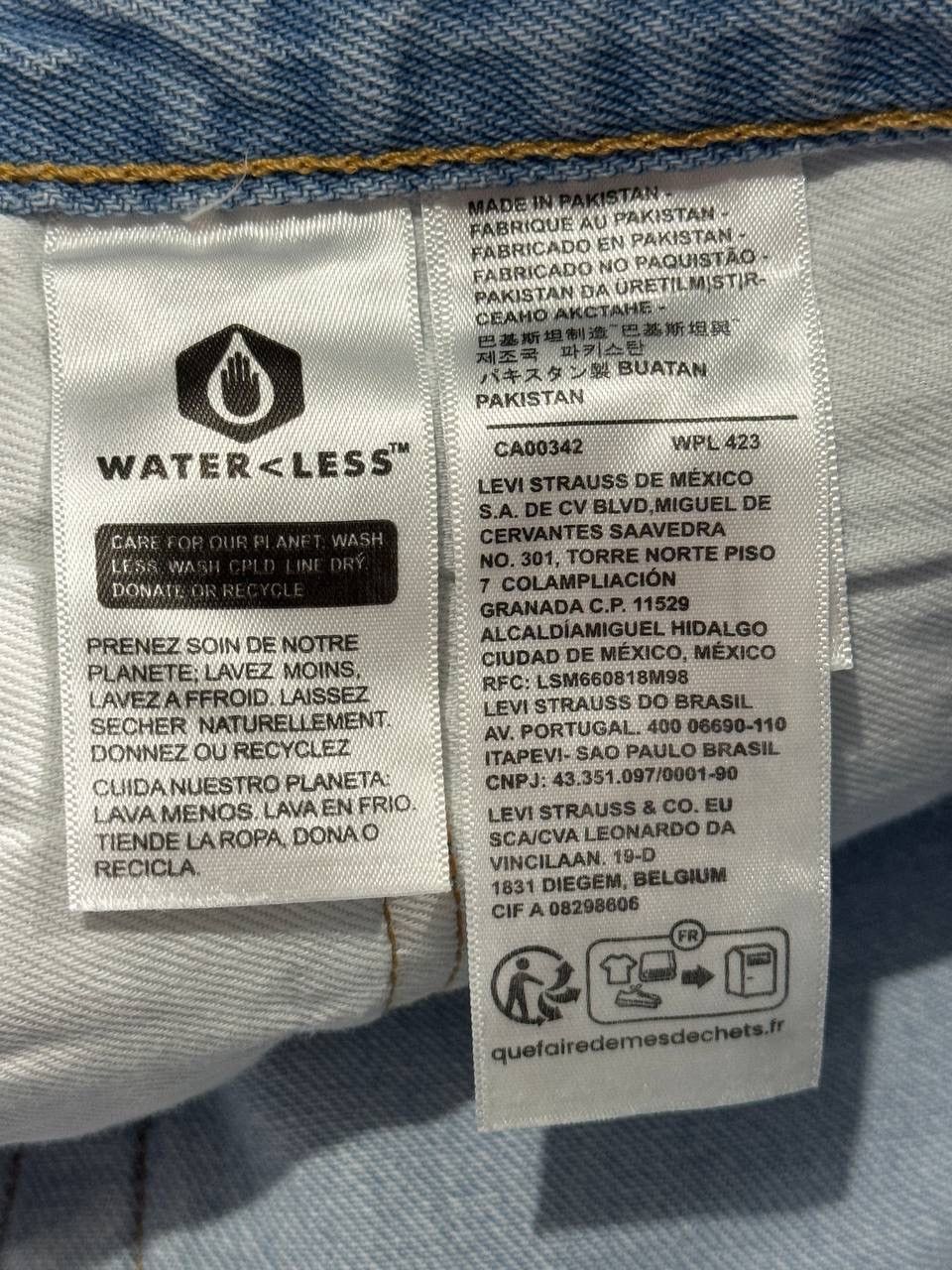 Levi's Levi’s 501 Thermodapt Jeans in Light Blue W36 L30 Size US 36 / EU 52 - 6 Thumbnail