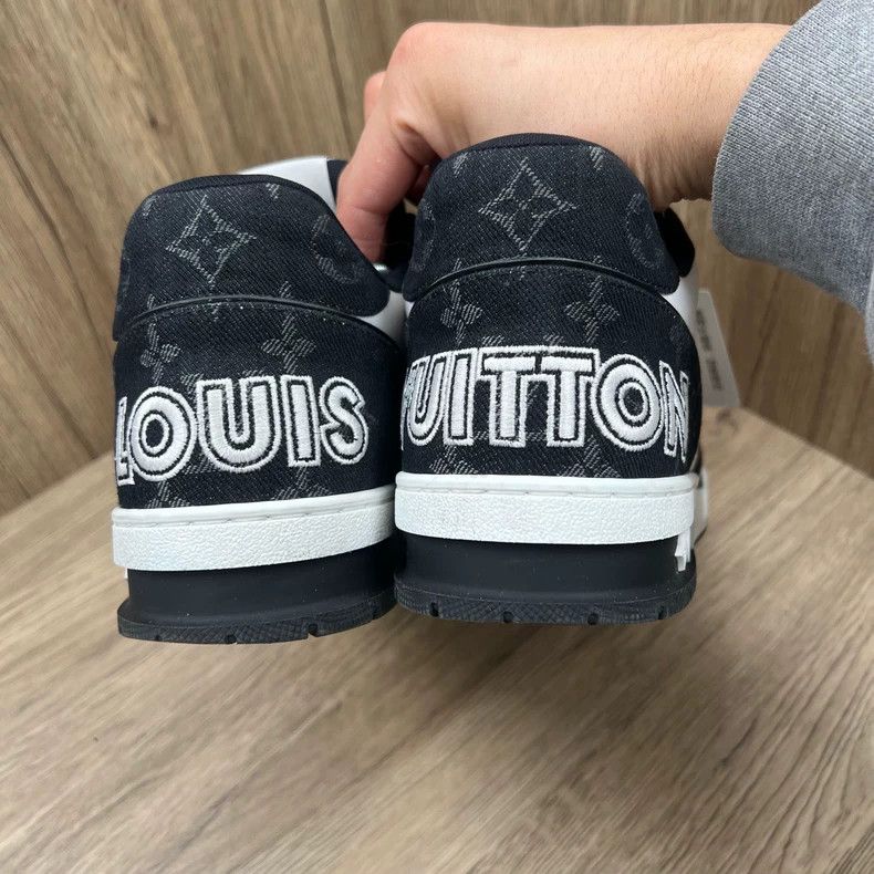 Louis Vuitton Louis Vuitton Trainer Black and White Denim Velcro Shoes Size US 10 / EU 43 - 6 Thumbnail