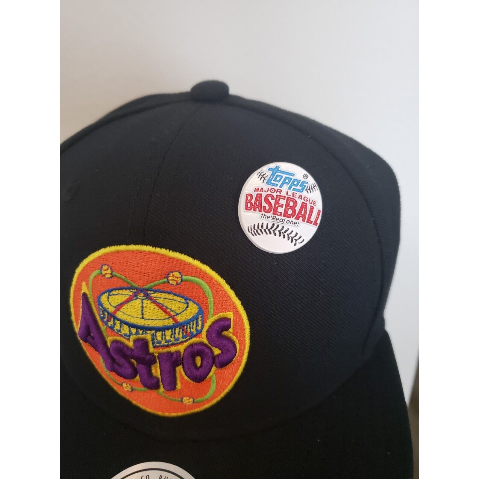 Mitchell & Ness Houston Astros Hat 2022 Topps Pin Size 8 Mitchell & Ness Size ONE SIZE - 2 Thumbnail