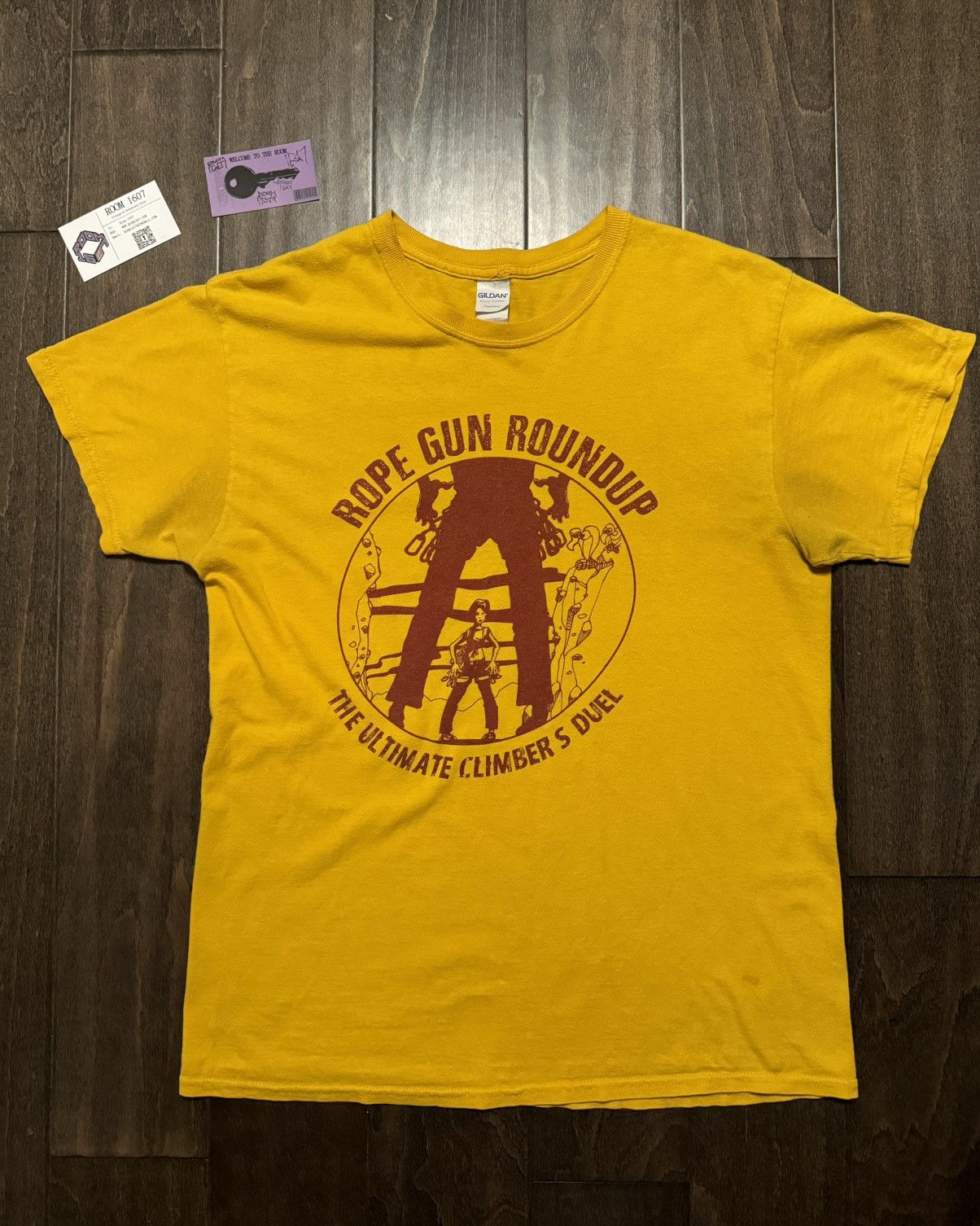 Vintage Rock Climbing Gunslinger Dual Tee Size US M / EU 48-50 / 2 - 1 Thumbnail