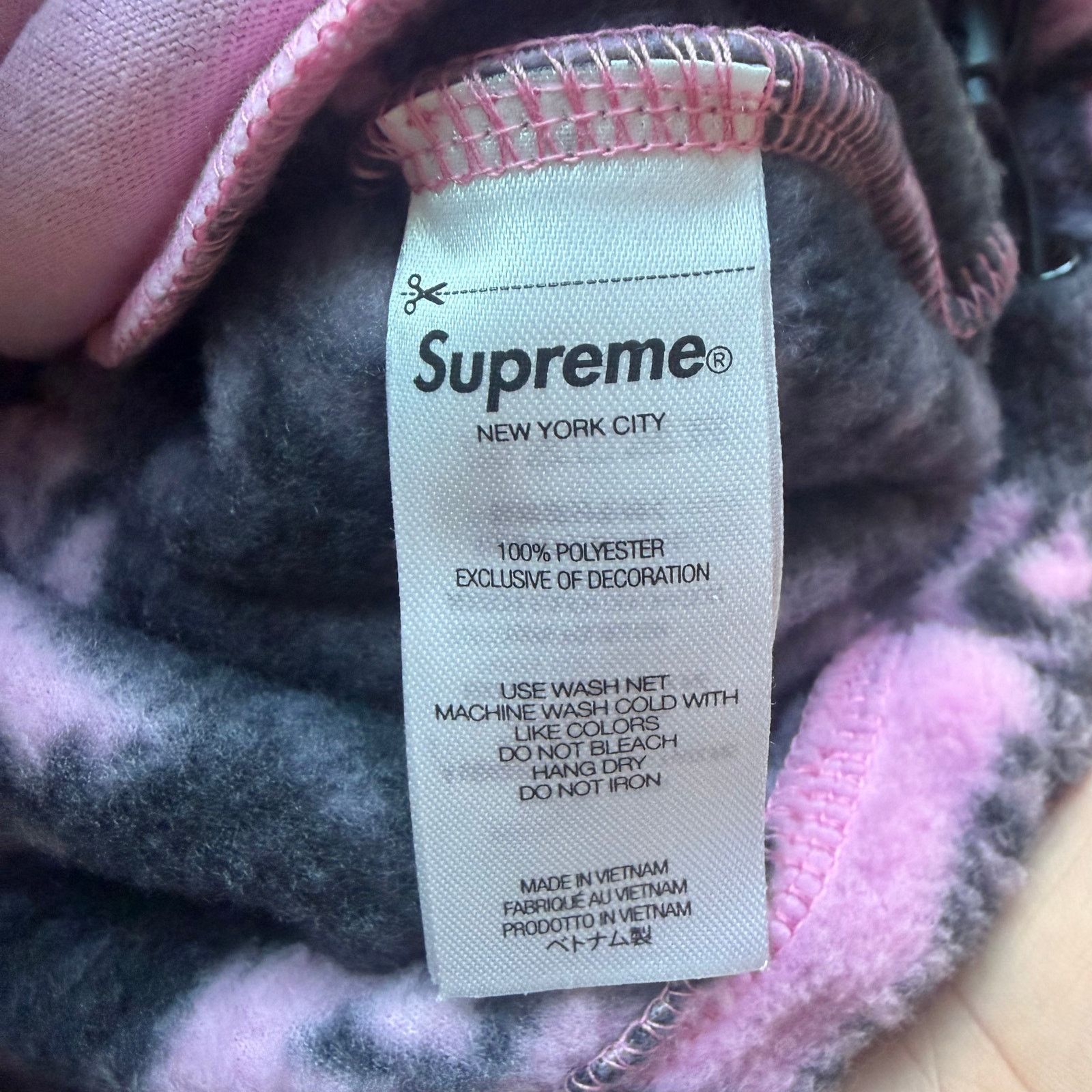 Supreme Brand New Supreme New York Fleece Pink M Size US M / EU 48-50 / 2 - 8 Thumbnail