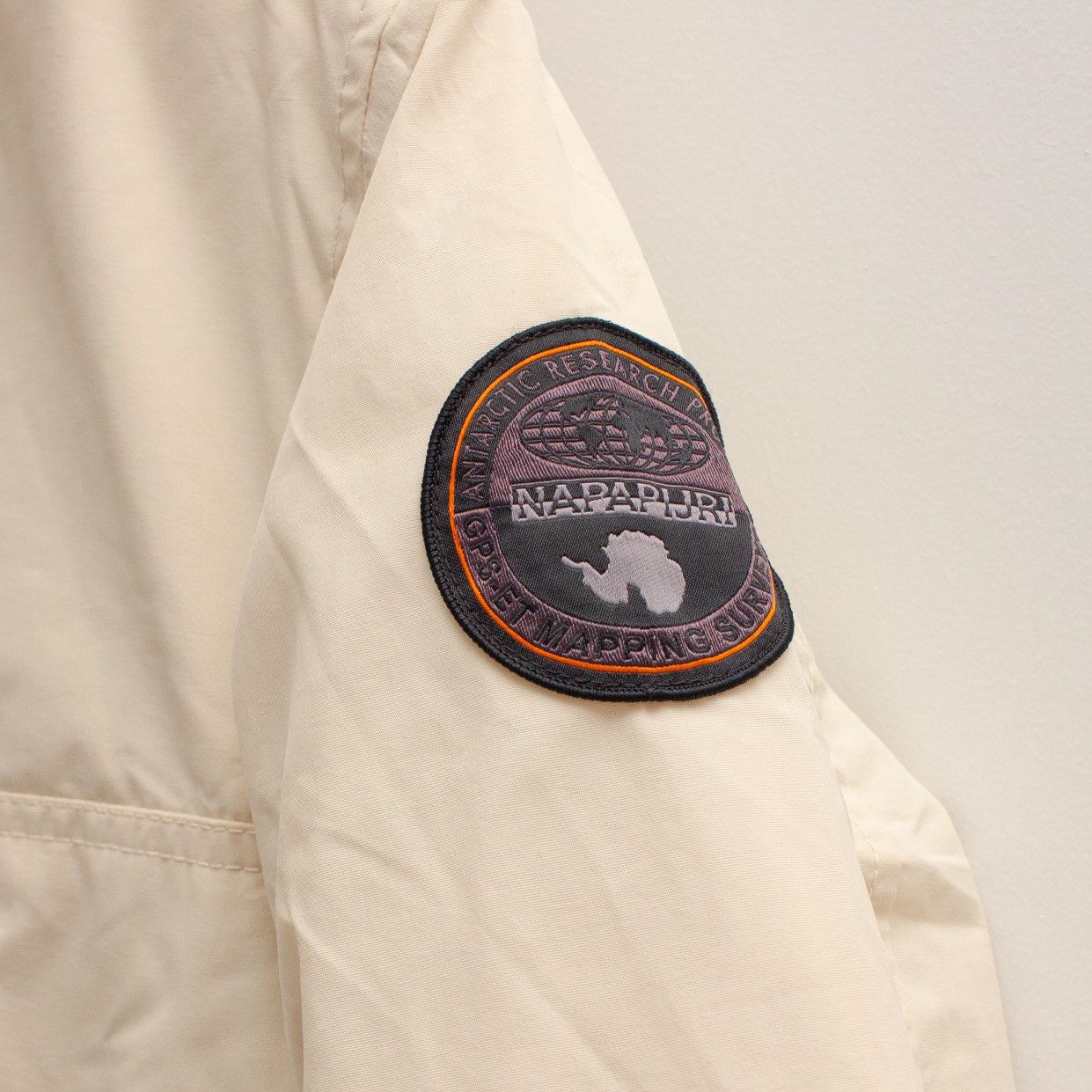 Napapijri BNWT Napapijri Women’s Rainforest Winter Jacket – Ivory Size M / US 6-8 / IT 42-44 - 13 Thumbnail