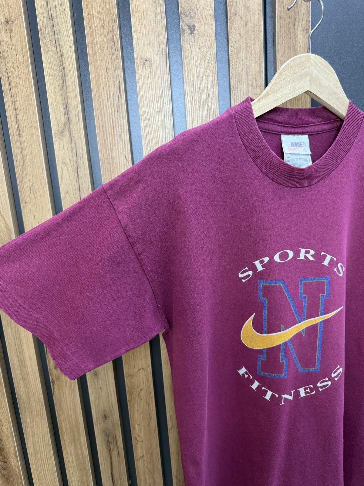 Nike Nike Retro Sports Fitness Tee Single Stitch Size S Size US S / EU 44-46 / 1 - 5 Thumbnail