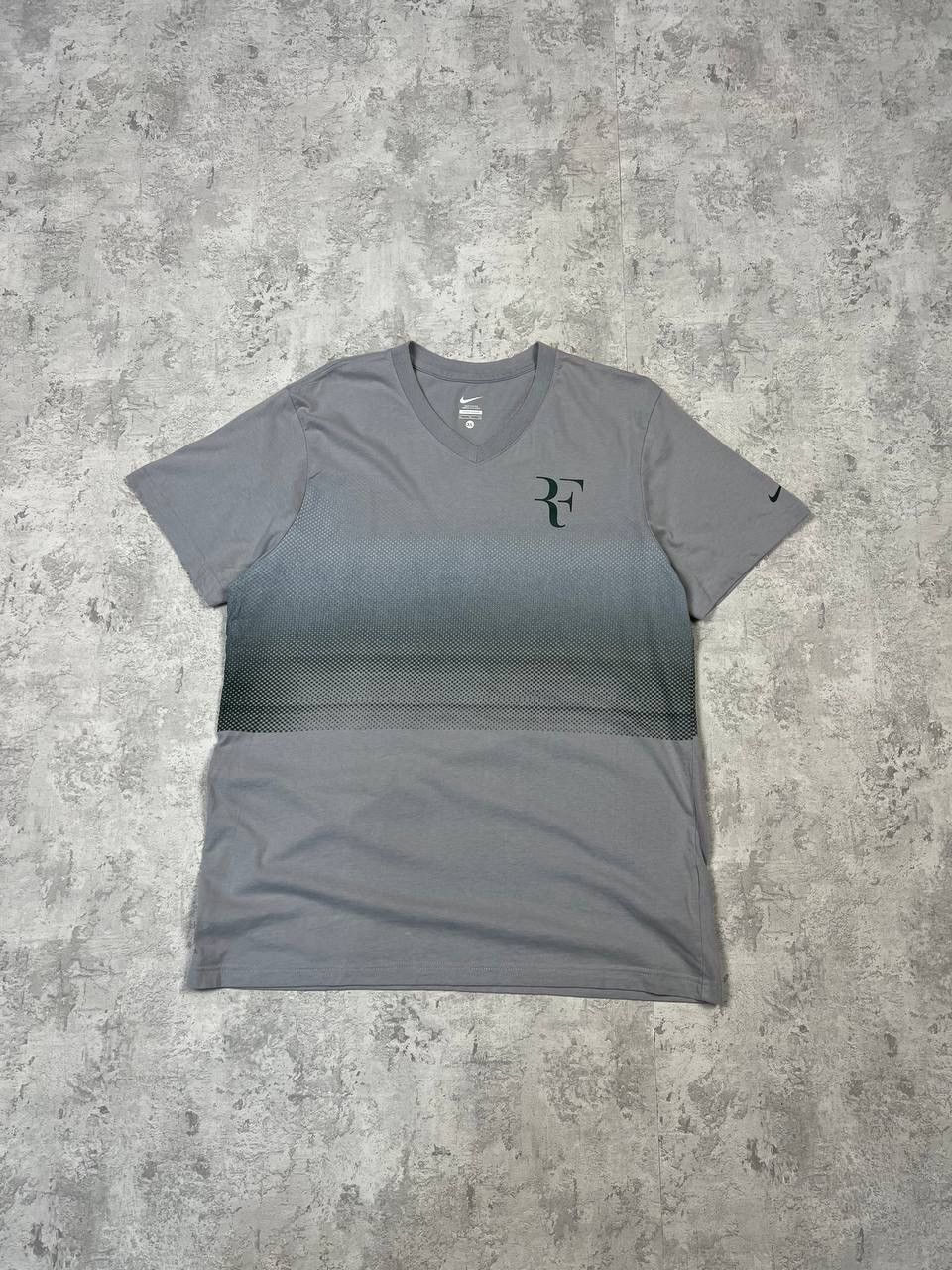 Nike フェデラーVネック Tシャツ グレー Vintage Nike Ringer T-shirt 📸