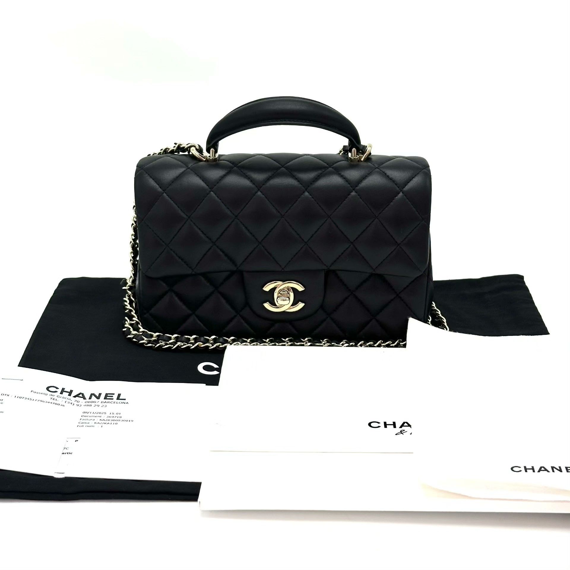 Chanel Pre-loved Bag Very good condition Size ONE SIZE - 1 Thumbnail