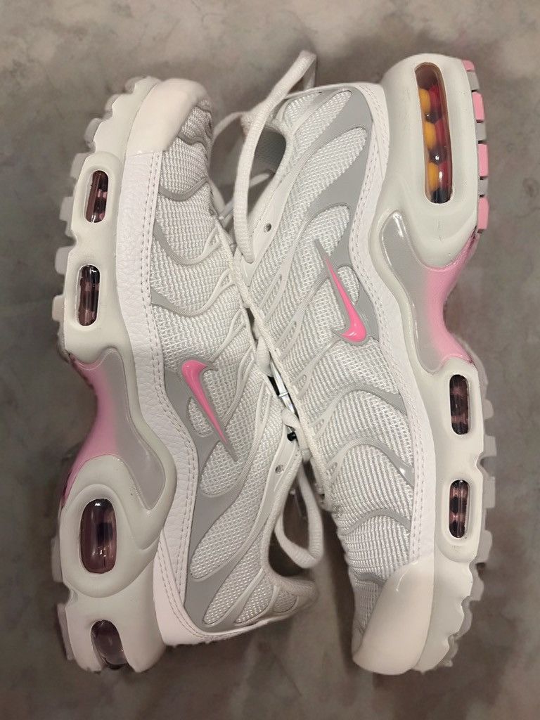 Nike Nike Air Max Plus Size US 7 / IT 37 - 2 Thumbnail