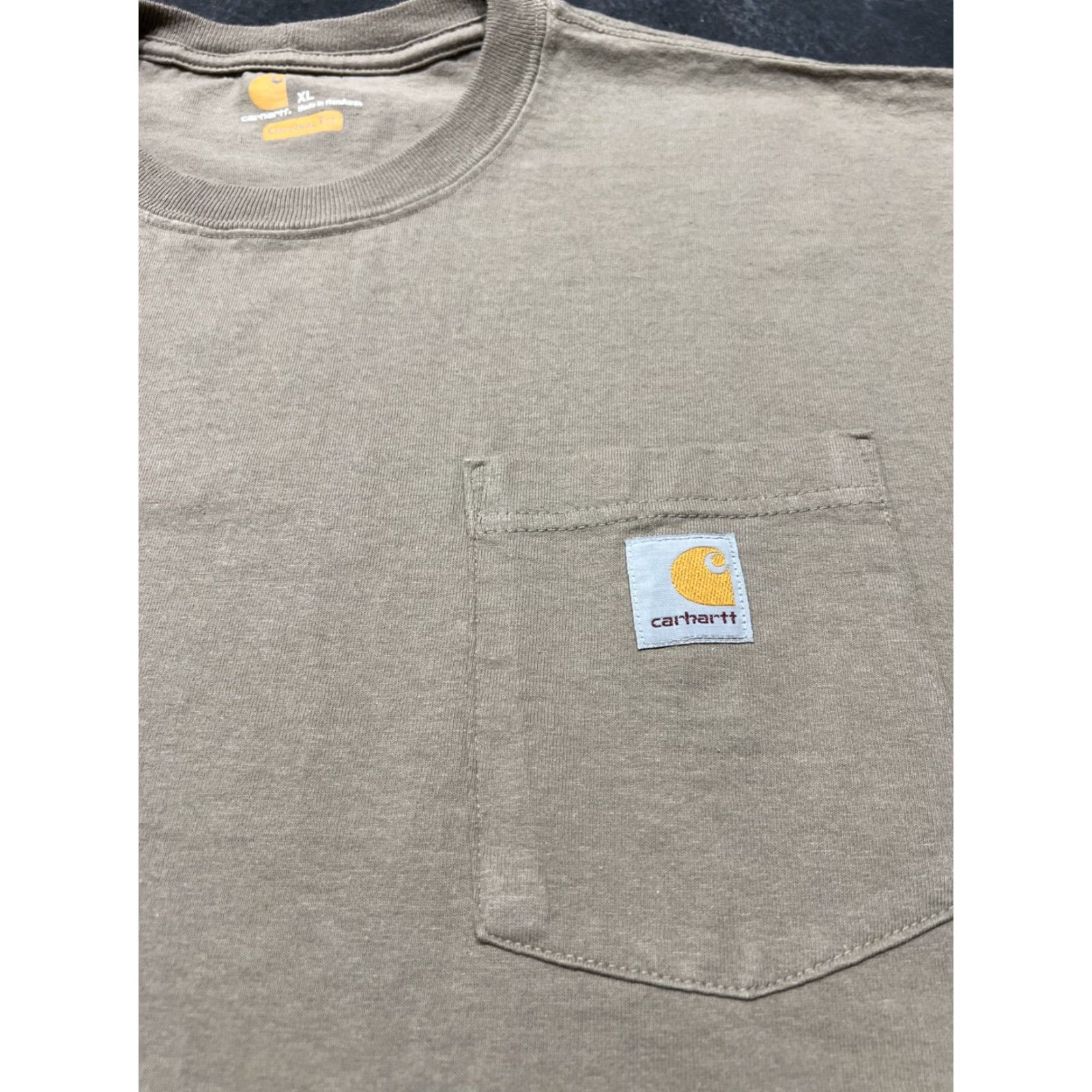 Carhartt Carhartt T-Shirt Shirt Short Sleeve Men XL Beige Pocket Loose Fit Size US XL / EU 56 / 4 - 2 Thumbnail