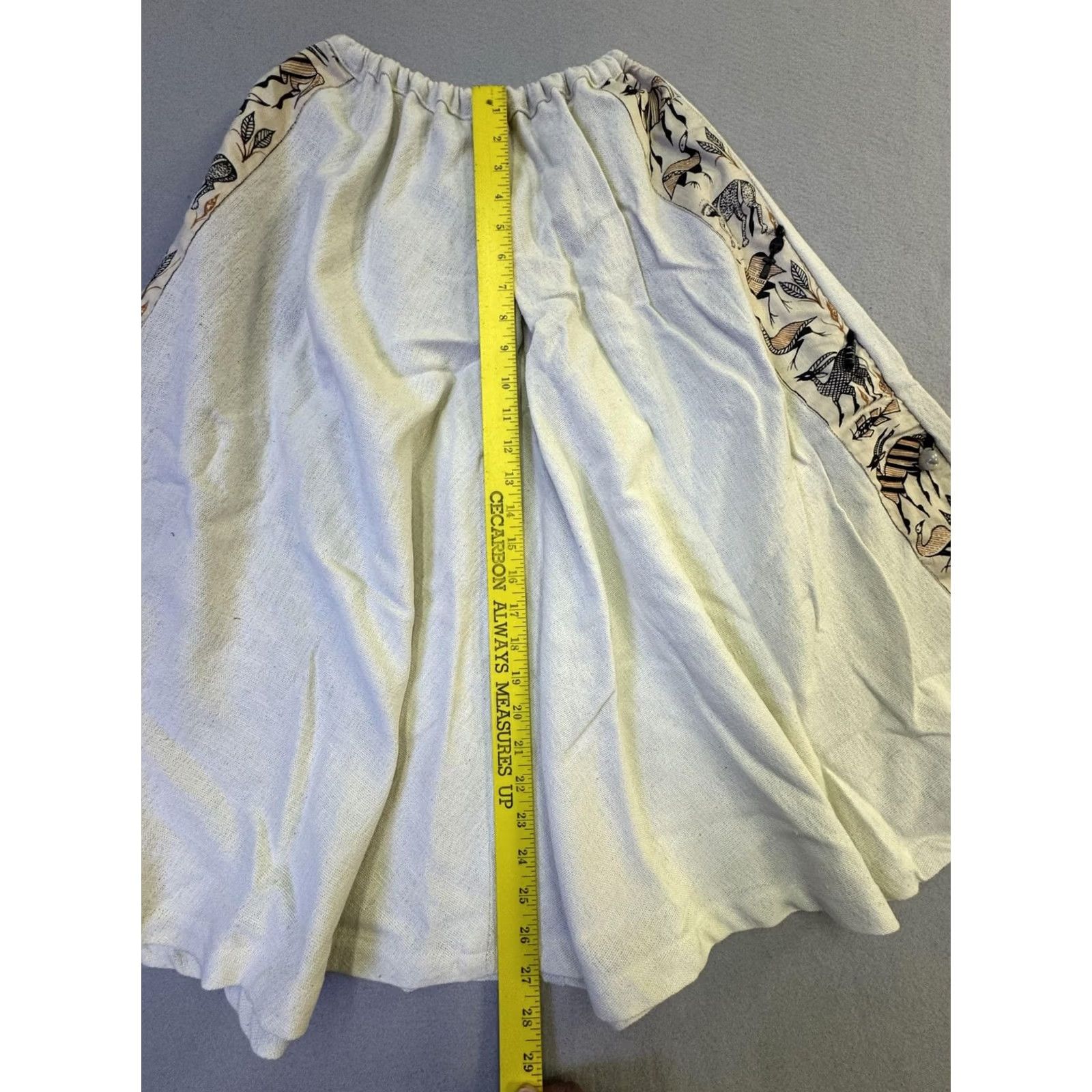 Vintage Ashro Skirt Womens Small White Animal Print A Line Midi Lined Boho Size 28" / US 6 / IT 42 - 7 Thumbnail